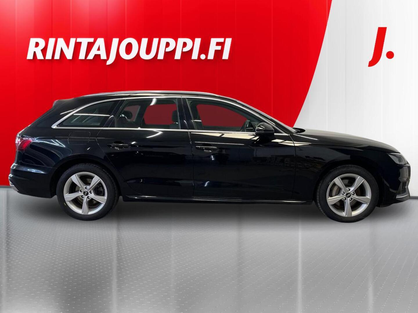 AUDI A4 2021