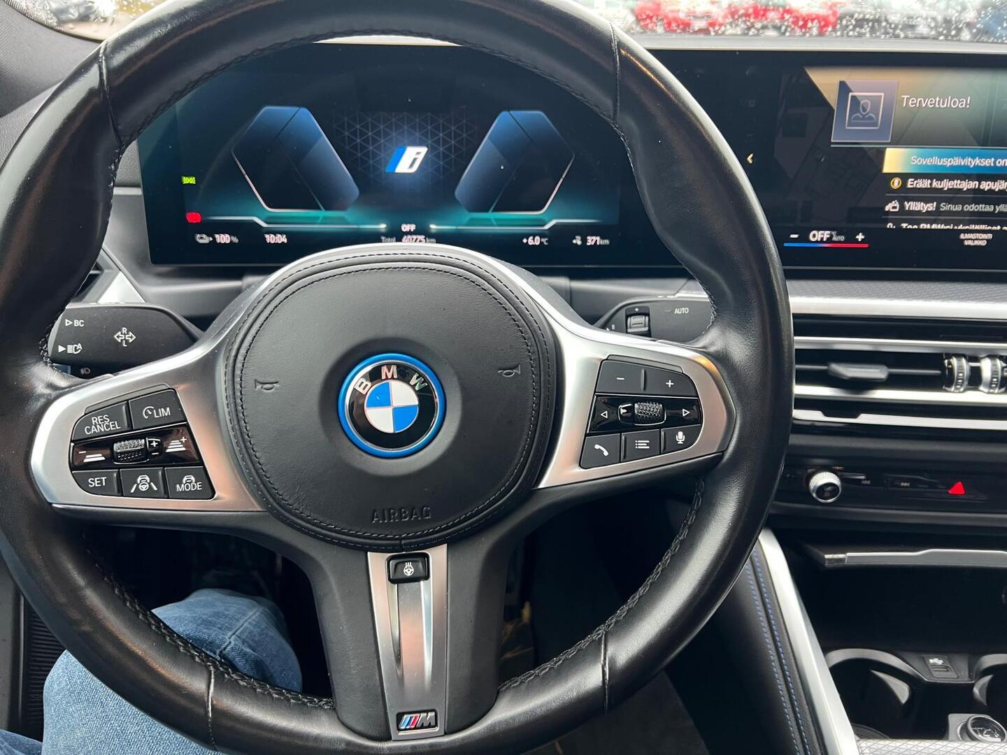 BMW i4 2023
