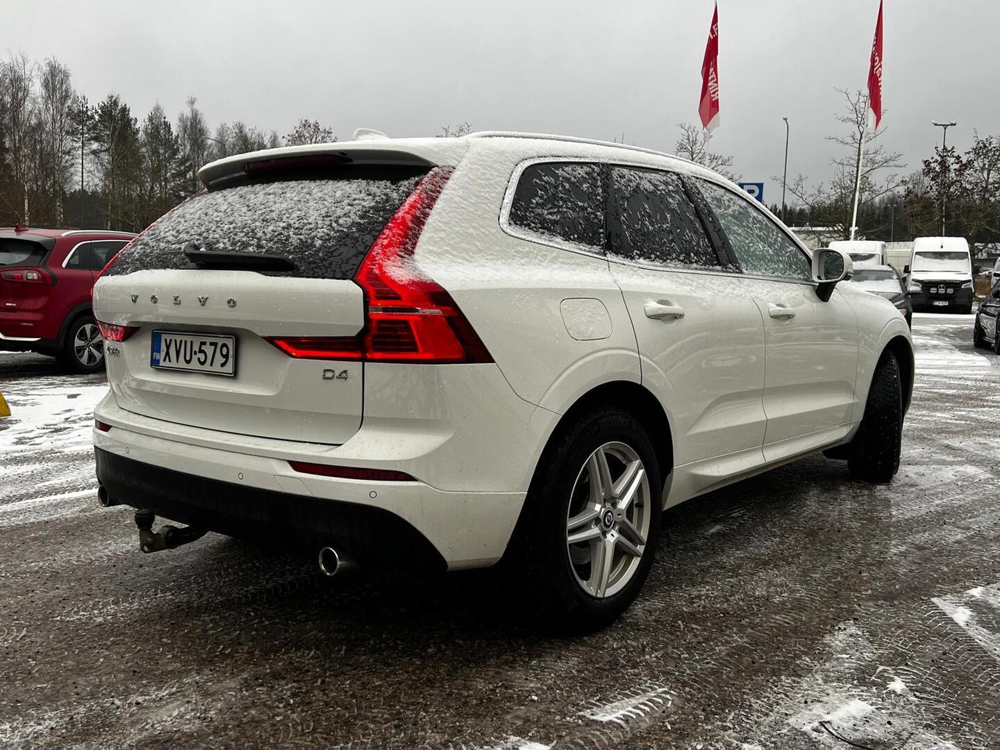 VOLVO XC60 2019