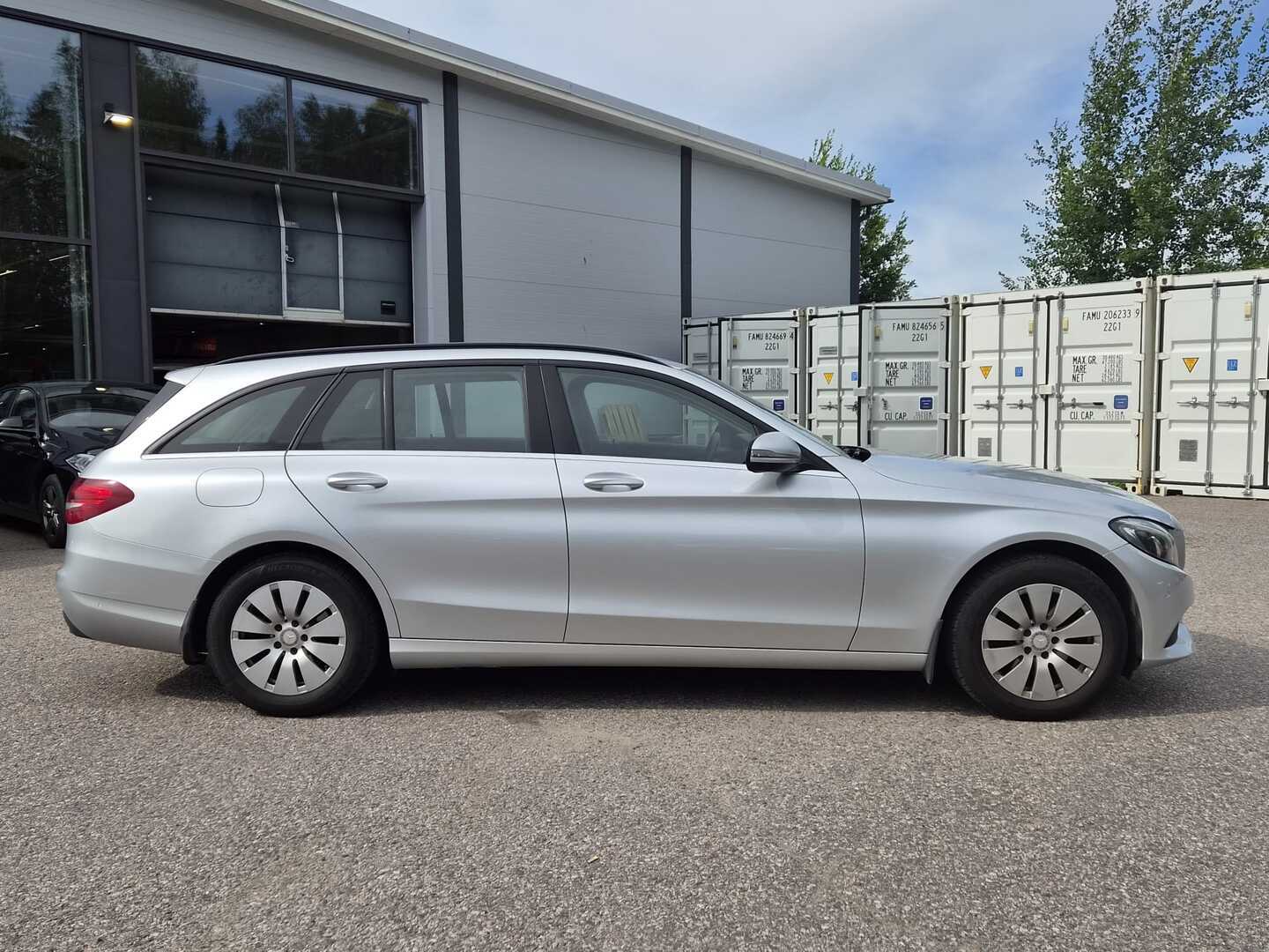 MERCEDES-BENZ C 2016