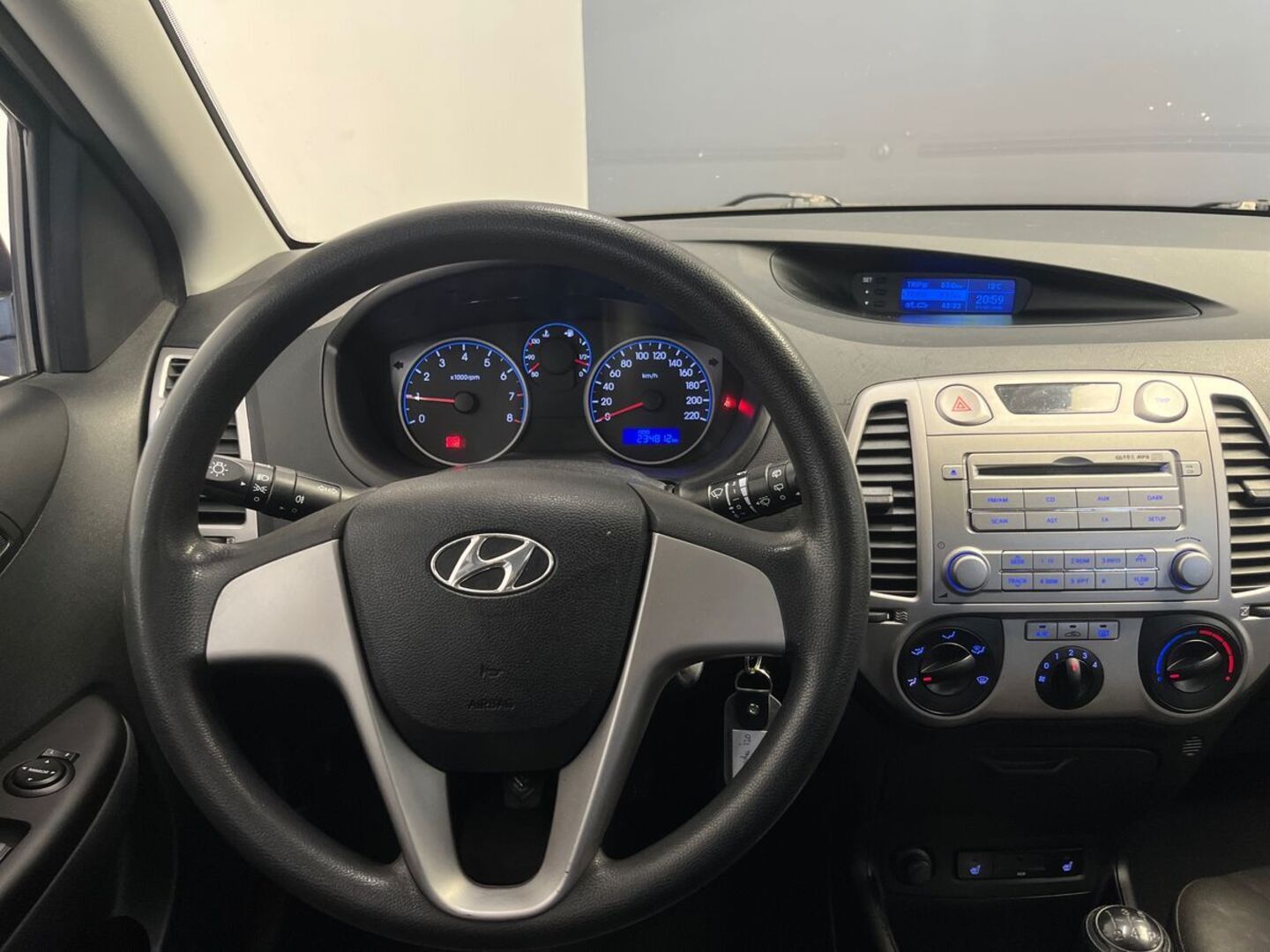 HYUNDAI i20 2010