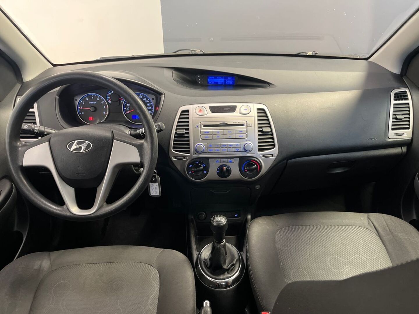 HYUNDAI i20 2010
