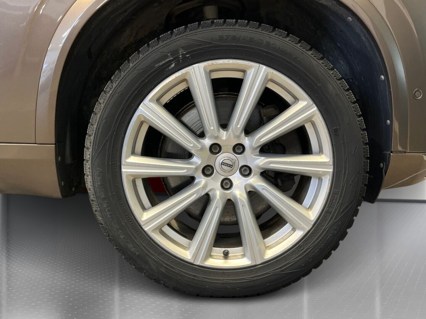 VOLVO XC90 13