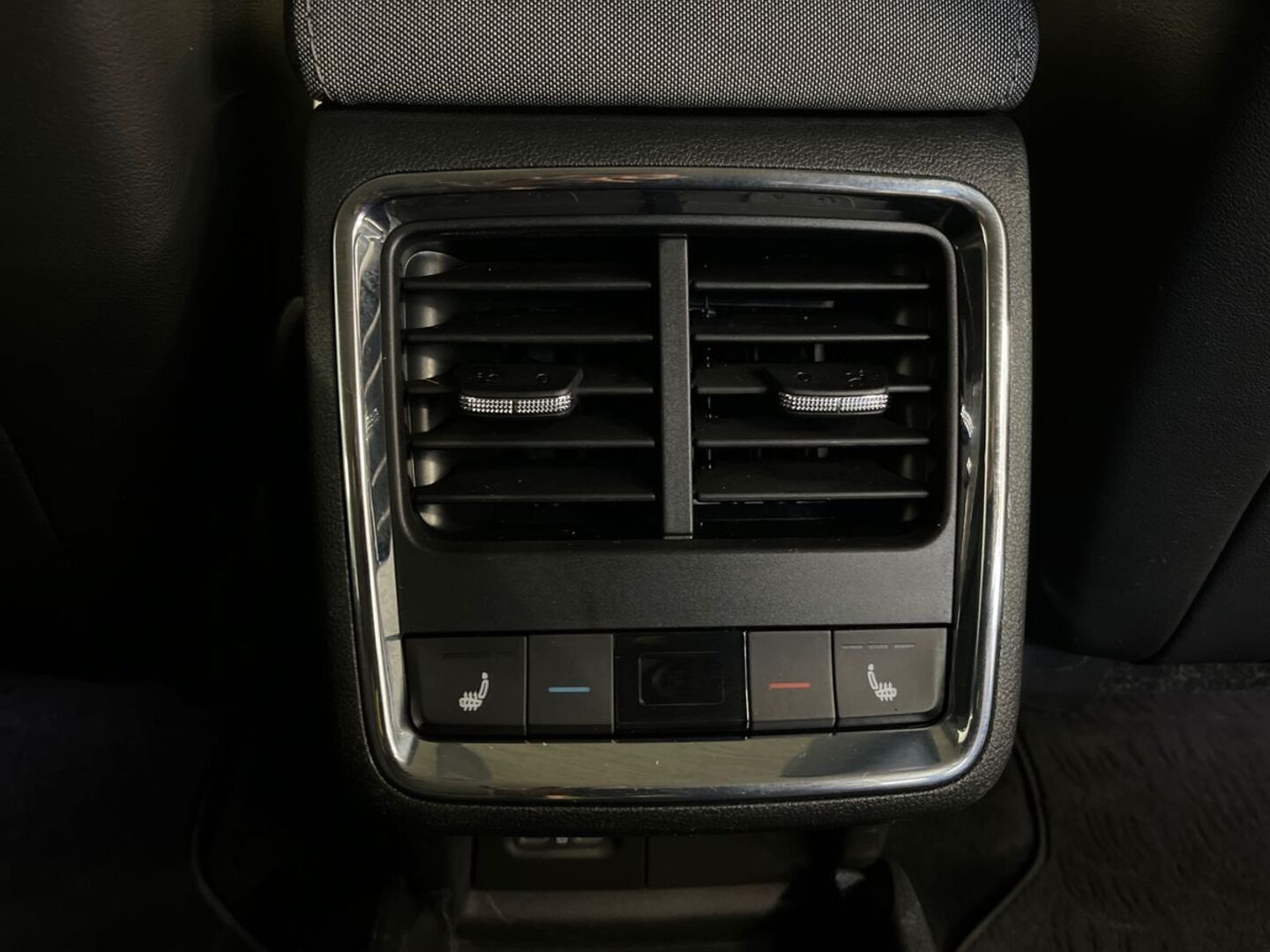 SKODA Enyaq 2022