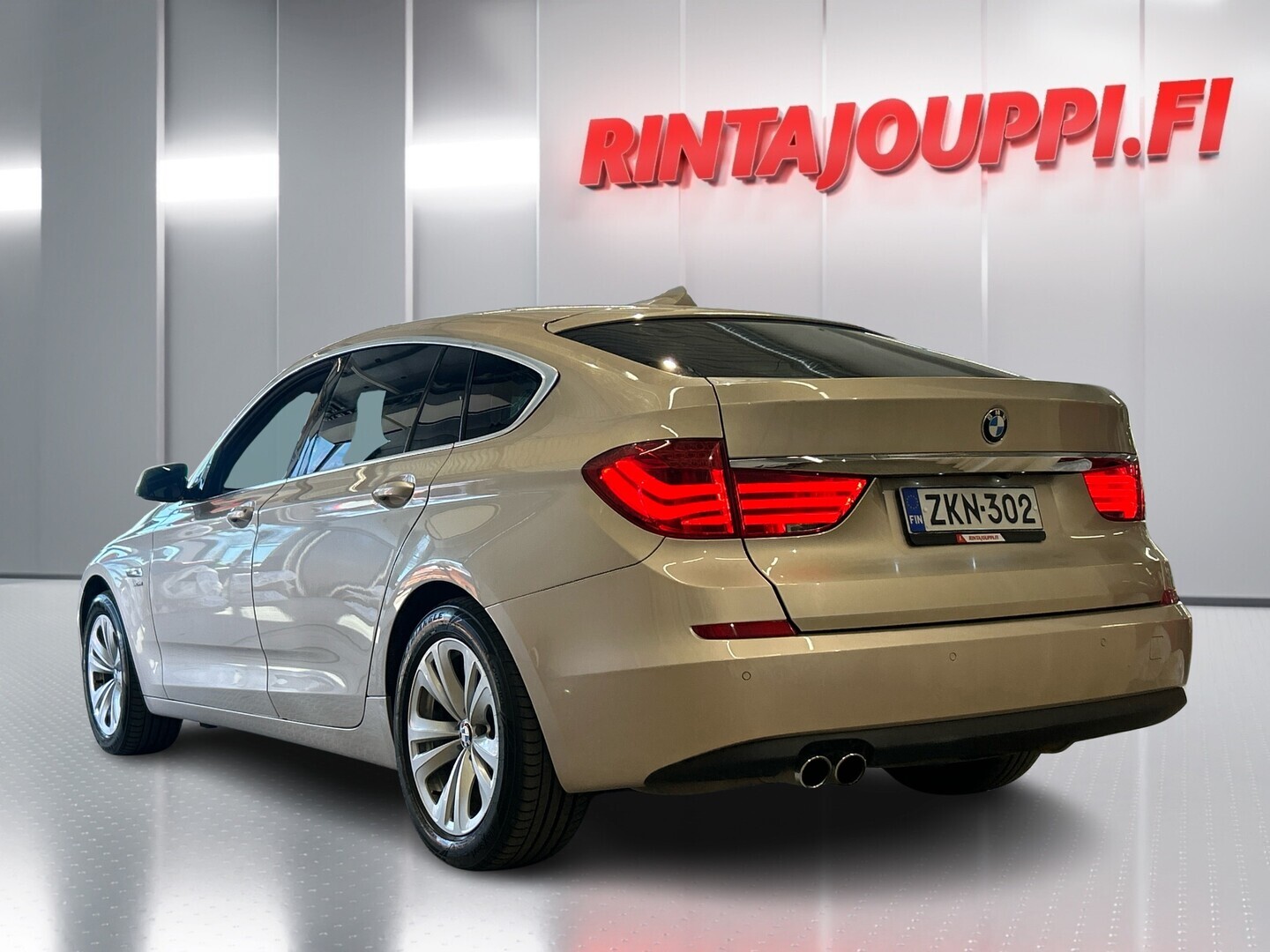BMW 530 GRAN TURISMO 2011