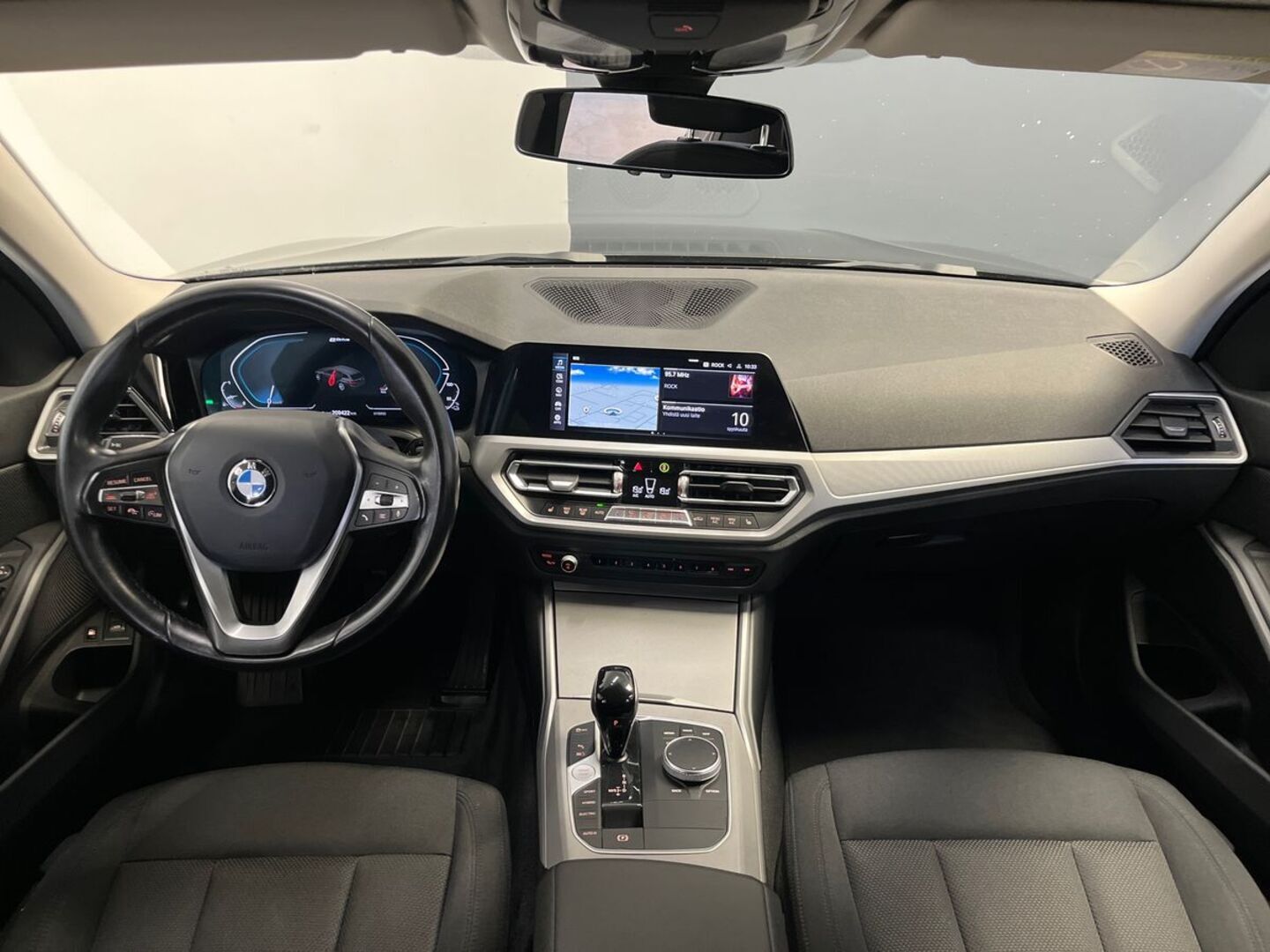 BMW 320 24