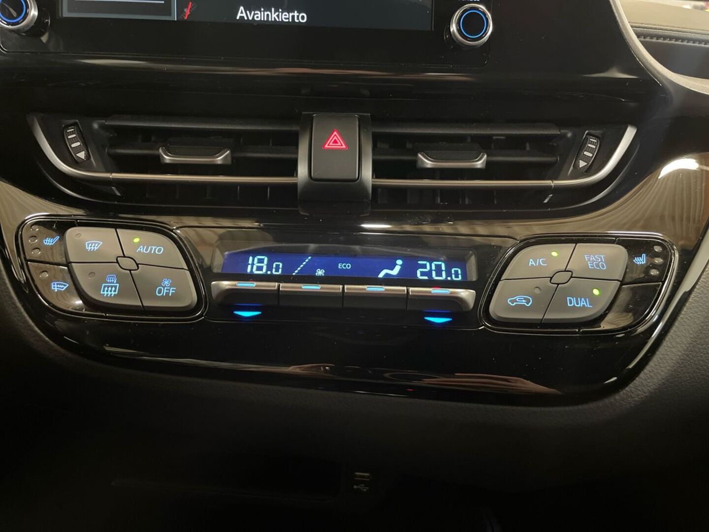 TOYOTA C-HR 2022
