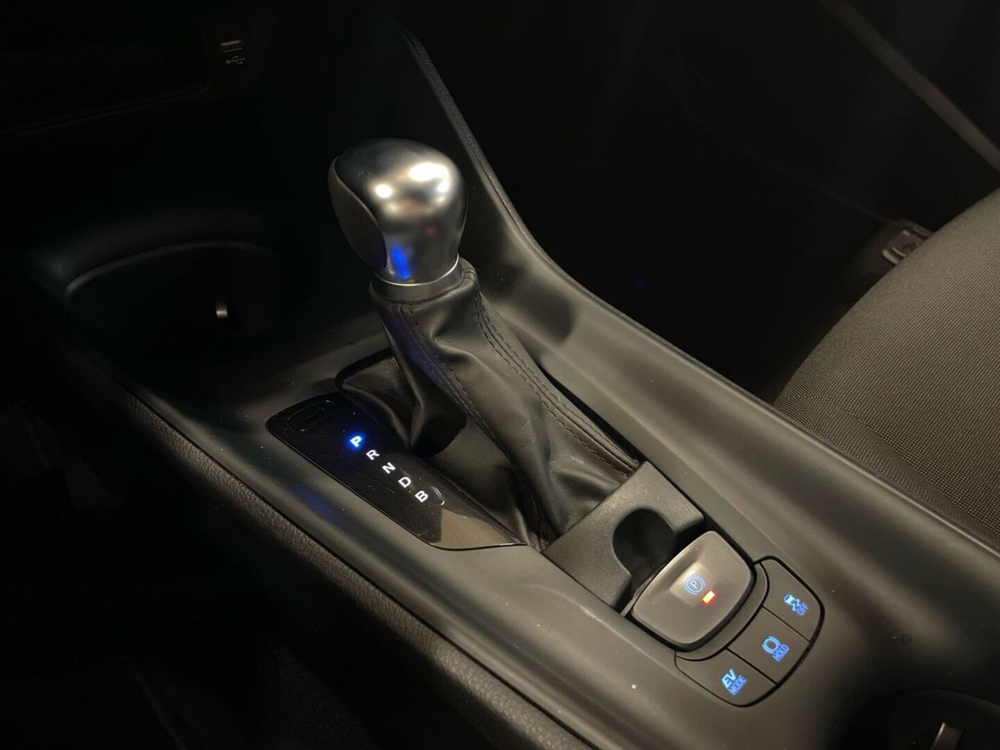 TOYOTA C-HR 2022