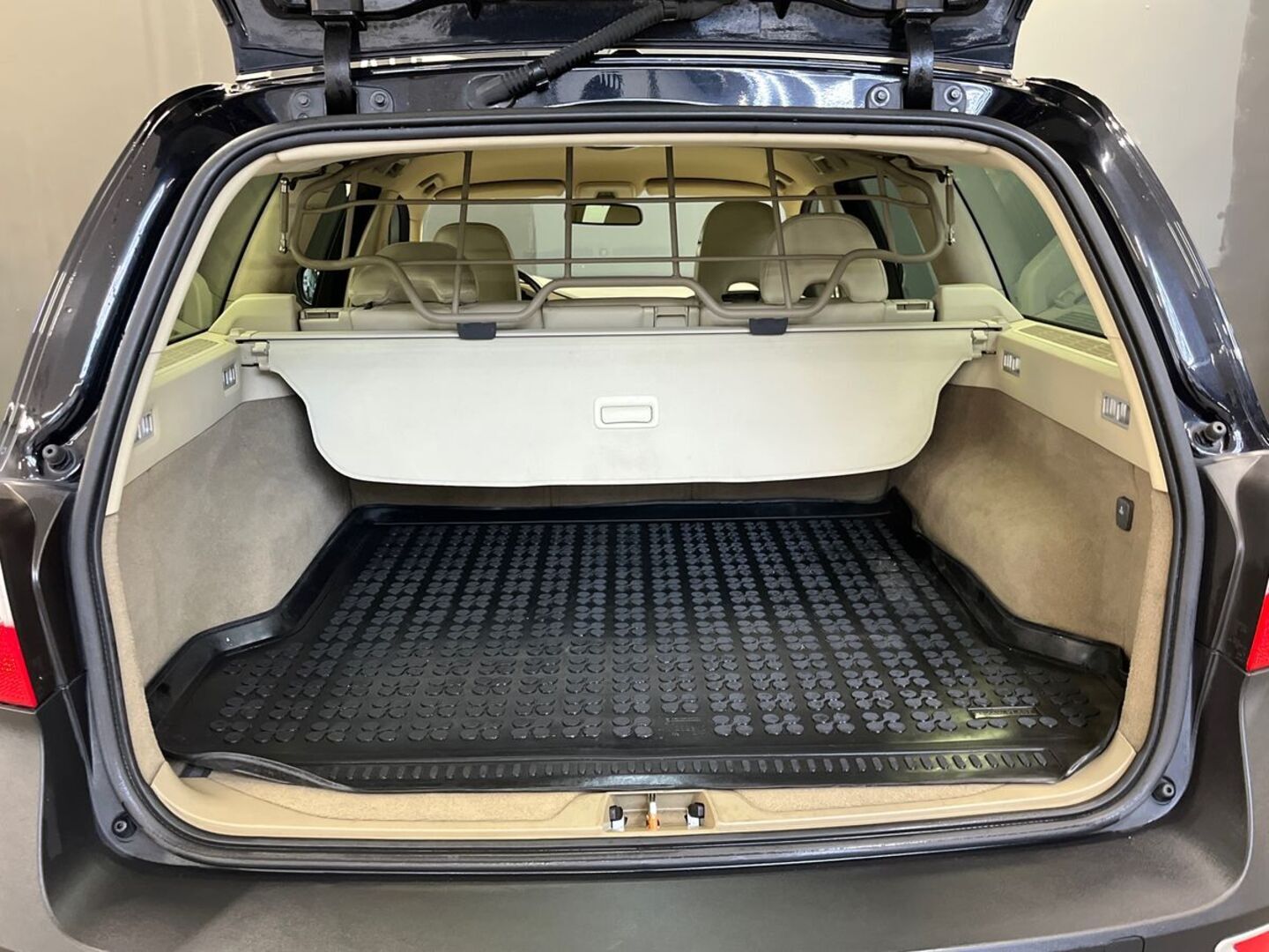 VOLVO XC70 2009