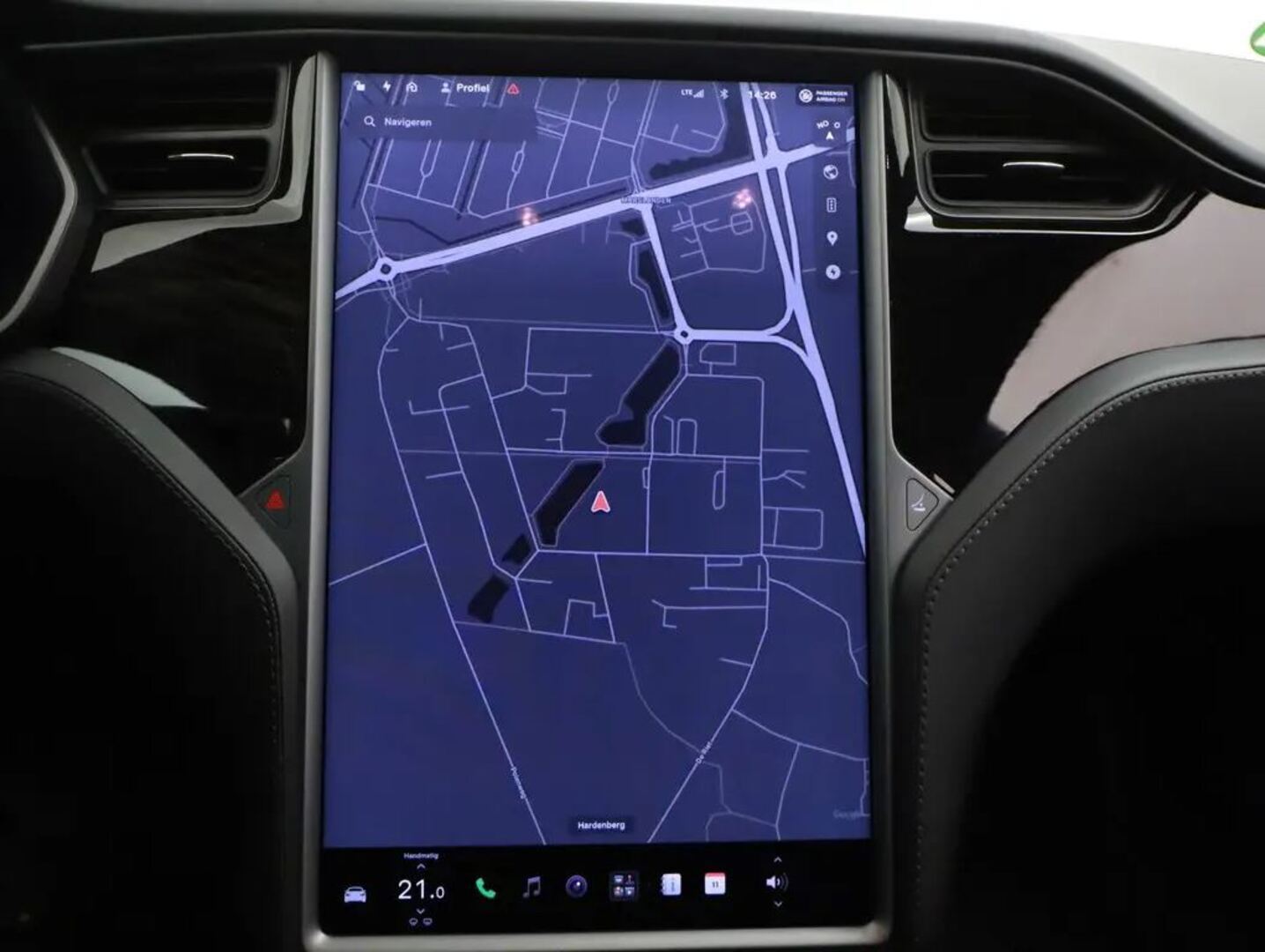 TESLA Model S 2019