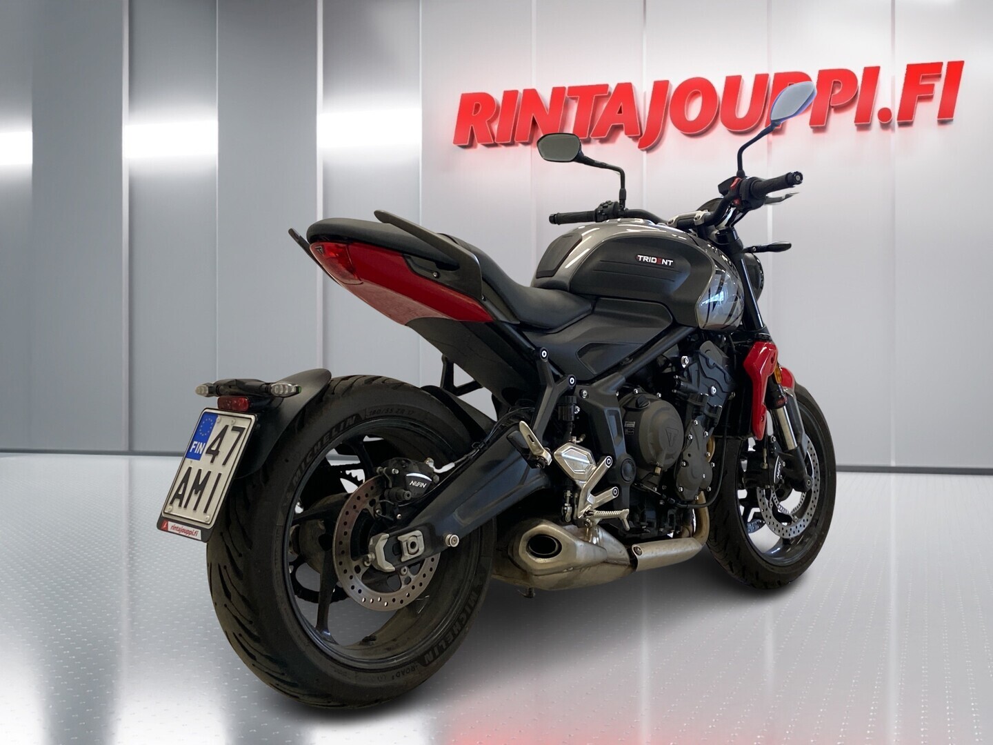 TRIUMPH TRIDENT 2021