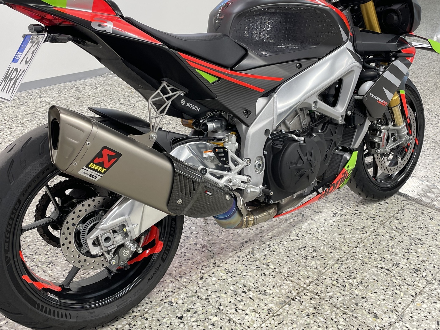 APRILIA TUONO 2022