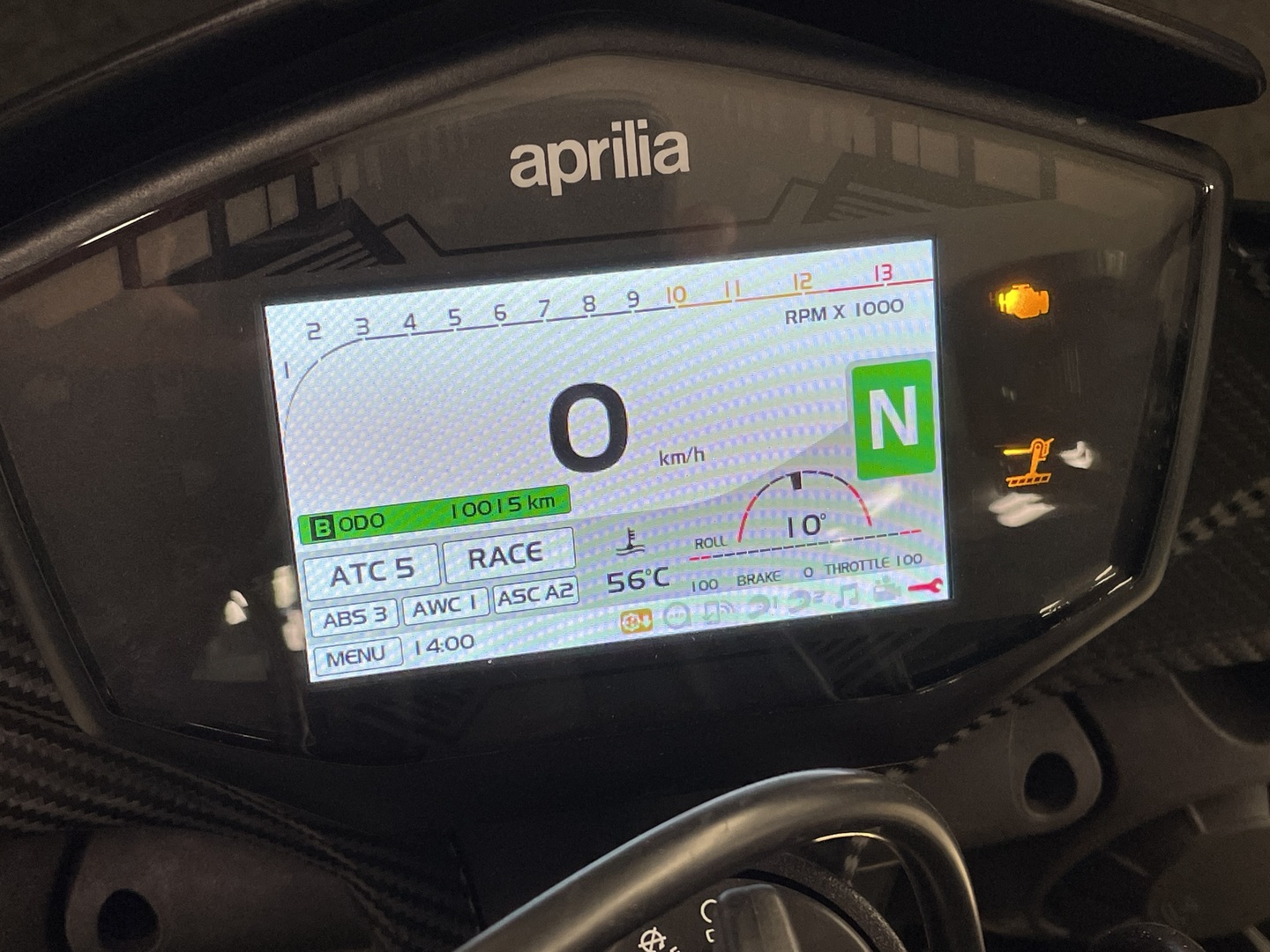 APRILIA TUONO 2022
