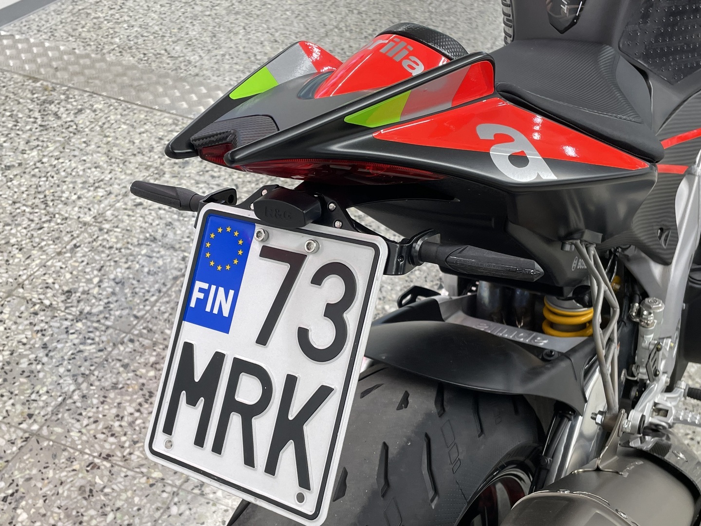 APRILIA TUONO 2022