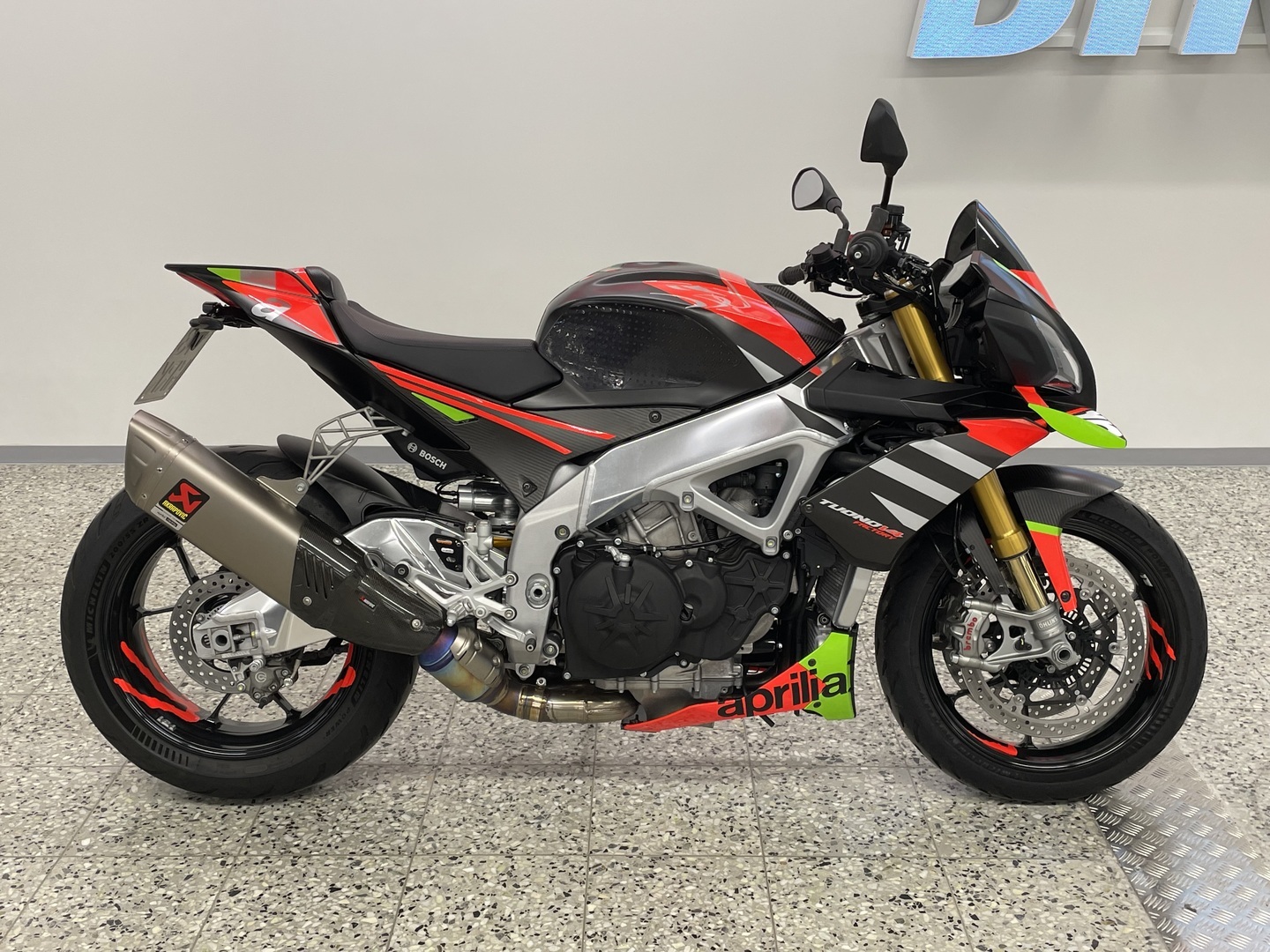 APRILIA TUONO 2022