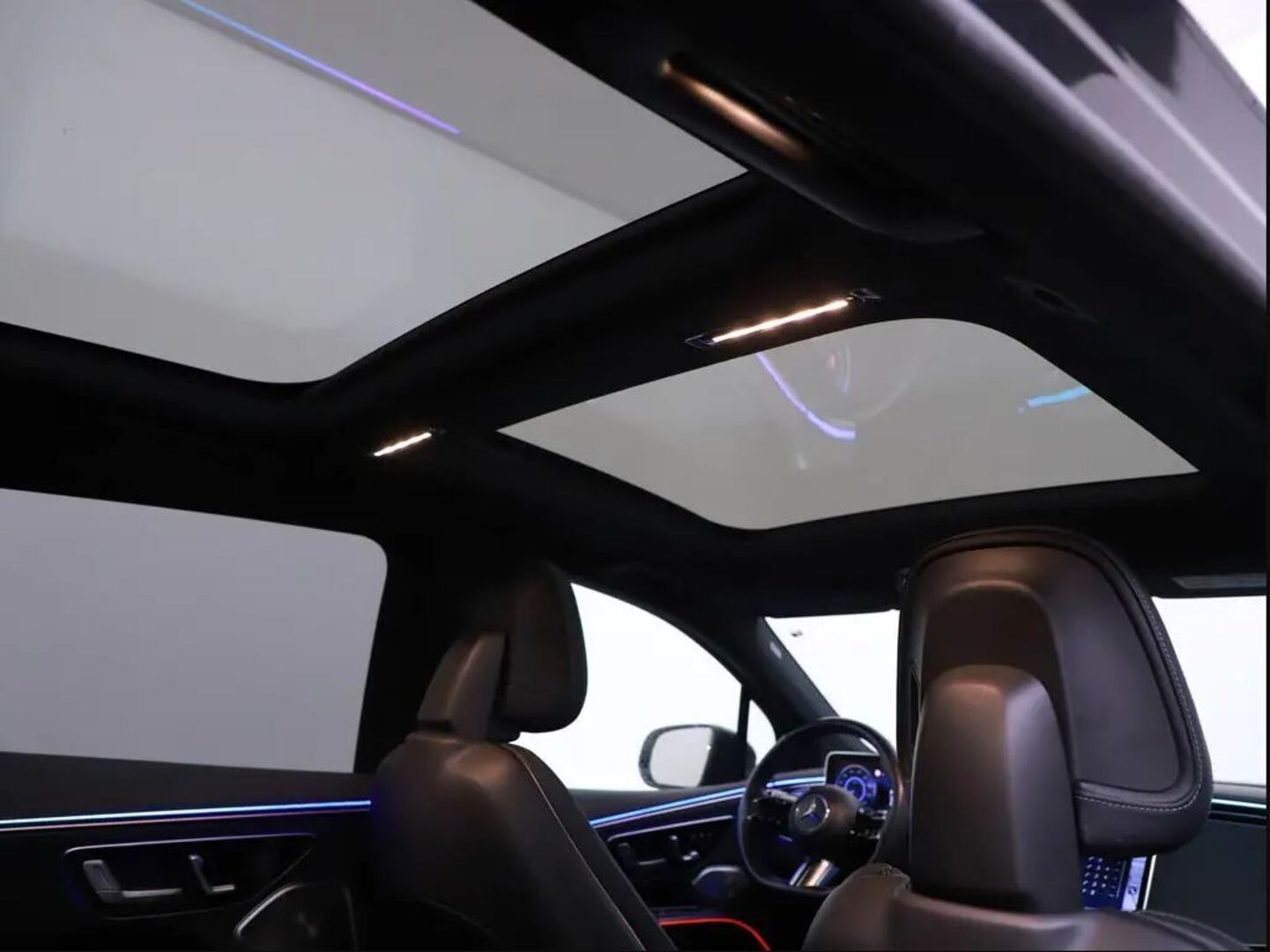 MERCEDES-BENZ EQS 2024