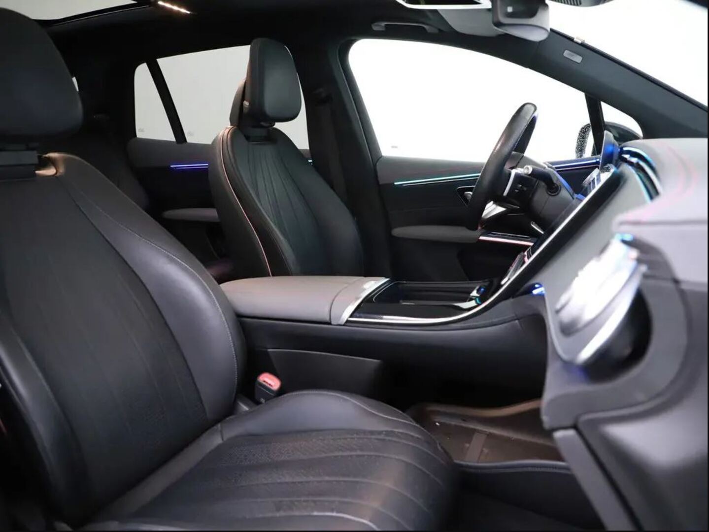 MERCEDES-BENZ EQS 2024