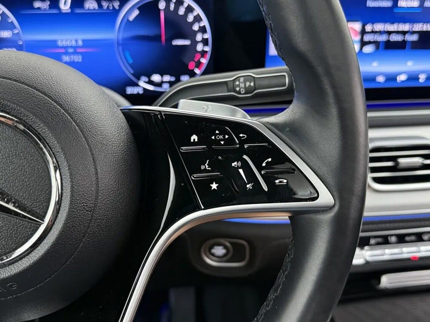 MERCEDES-BENZ GLE 19