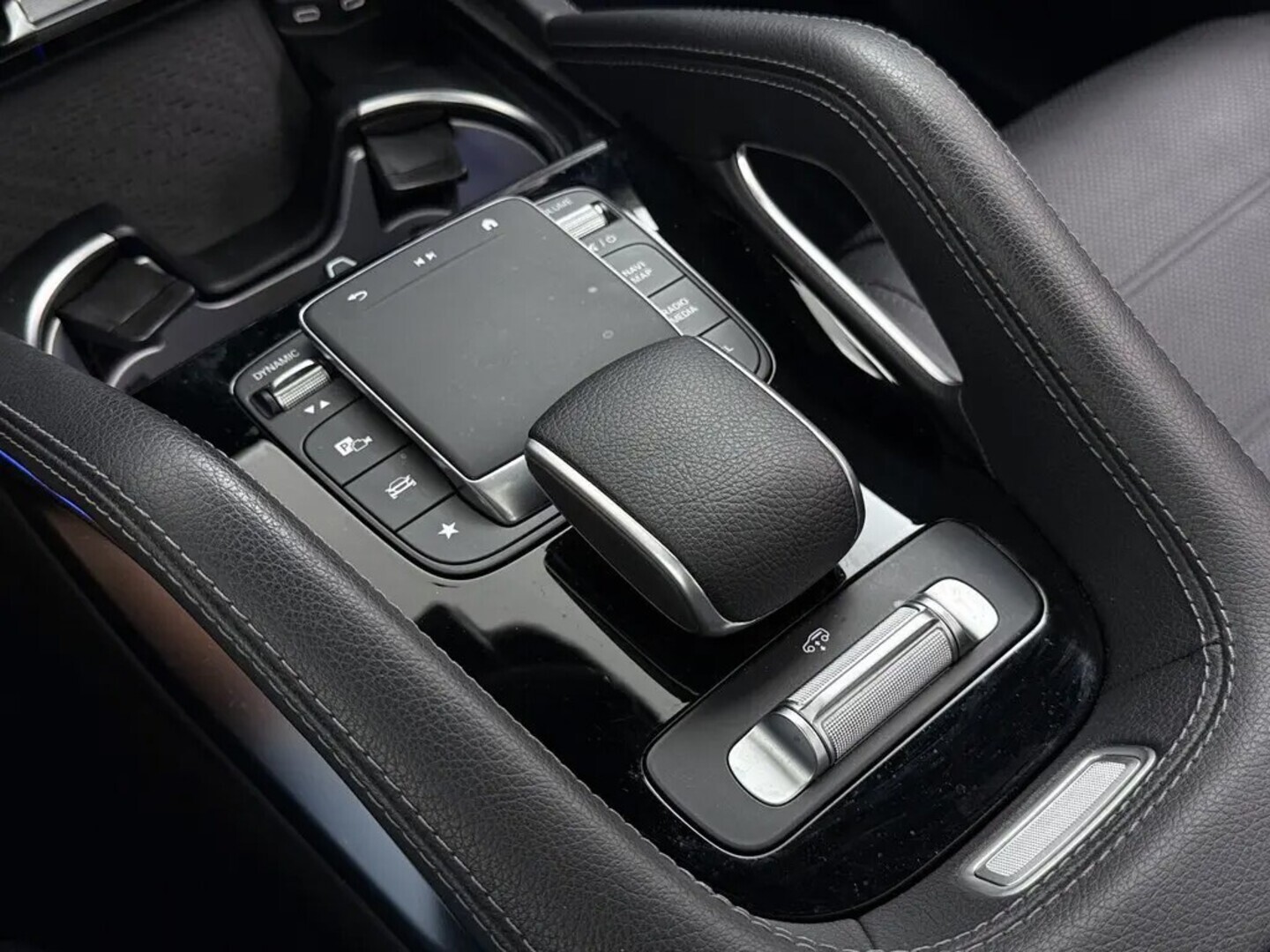 MERCEDES-BENZ GLE 20