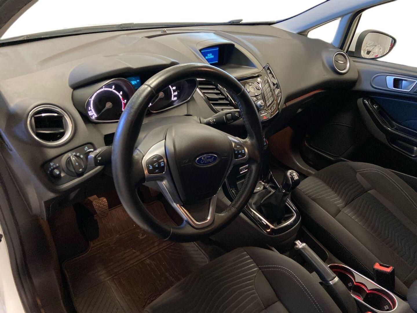 FORD Fiesta 7