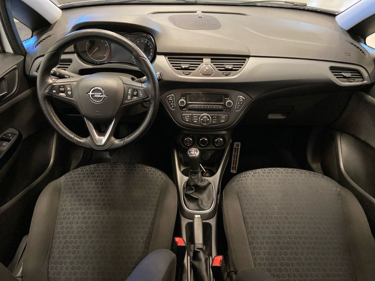 OPEL Corsa 28