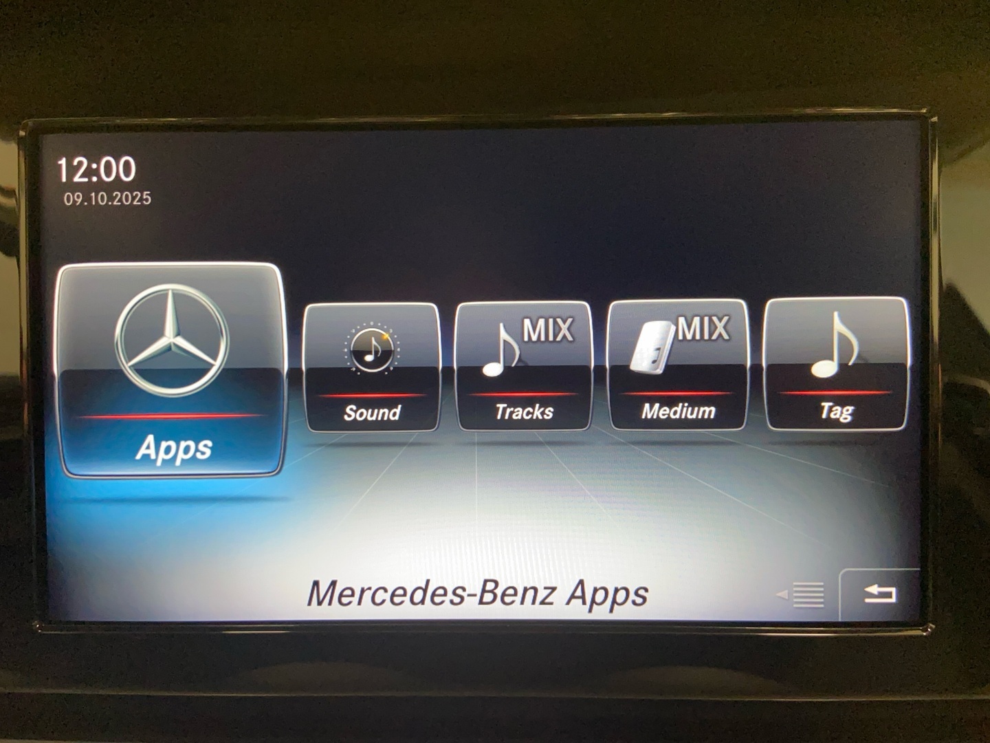 MERCEDES-BENZ E 2017