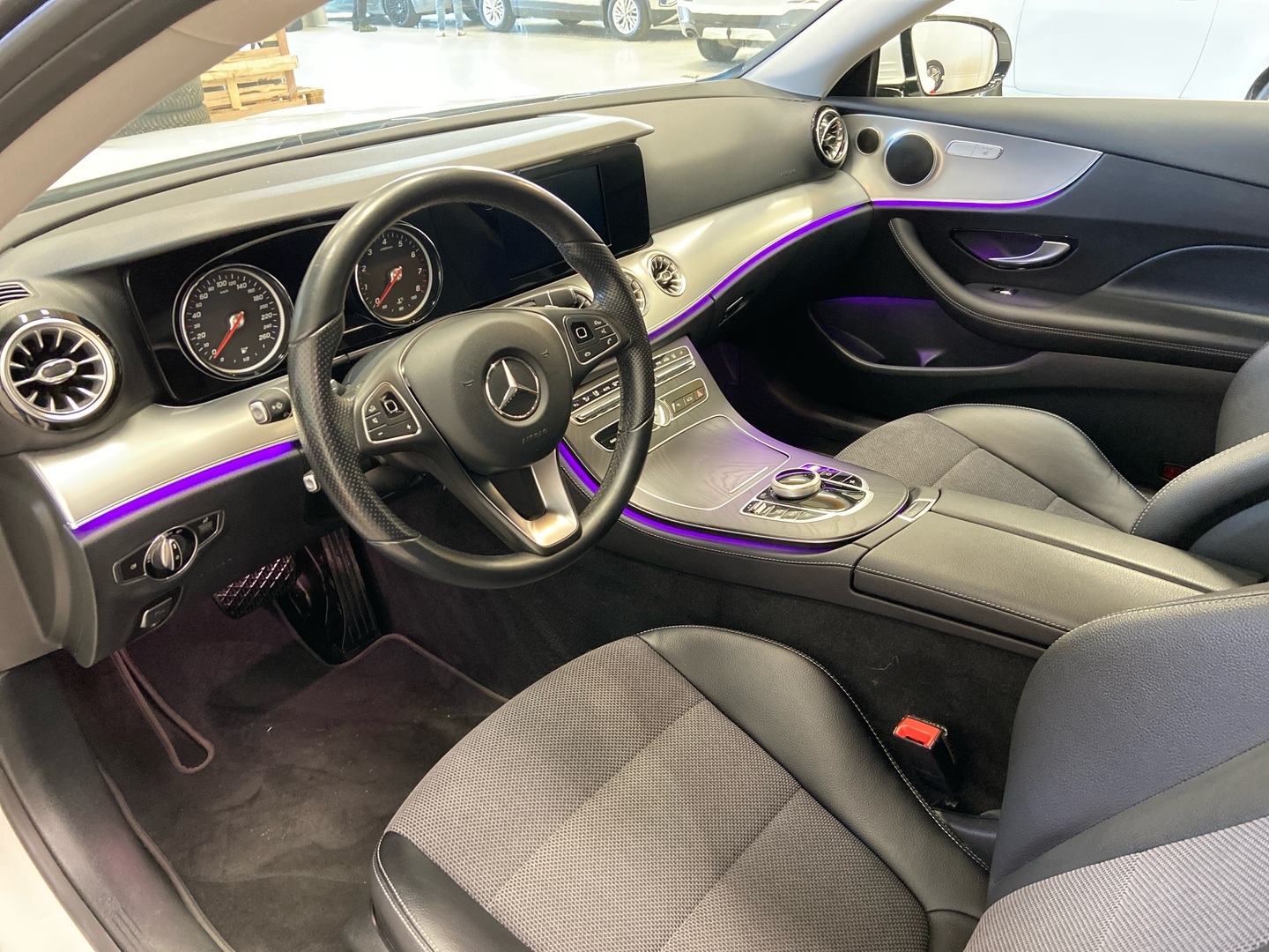 MERCEDES-BENZ E 2017