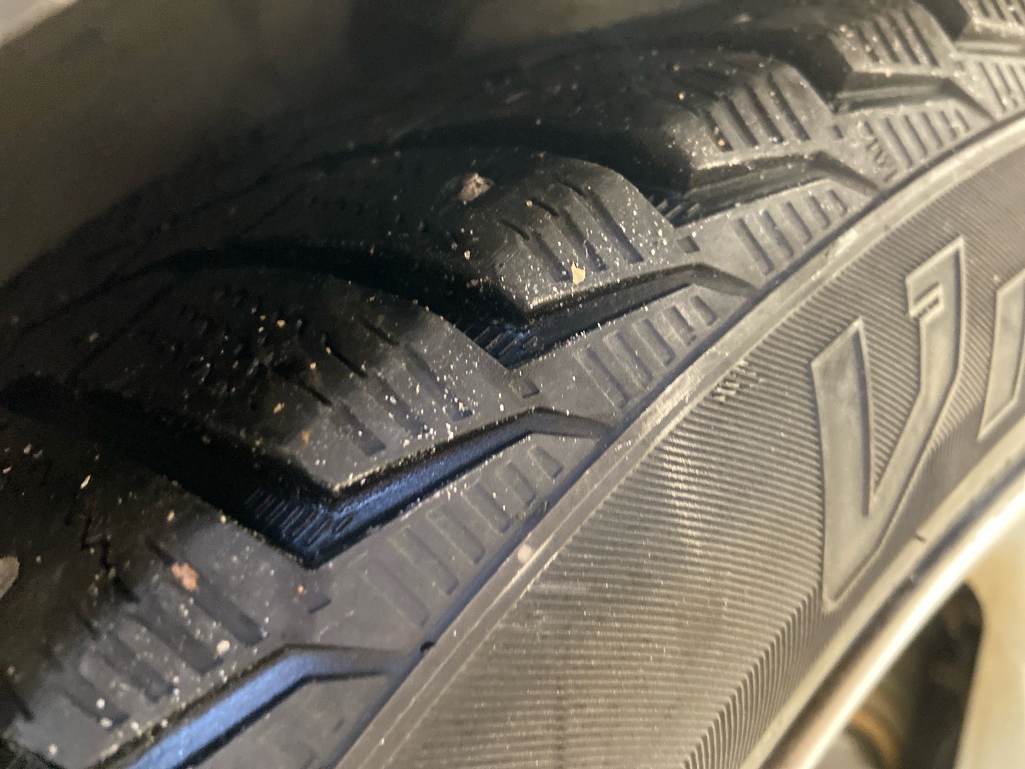 MERCEDES-BENZ E 2013