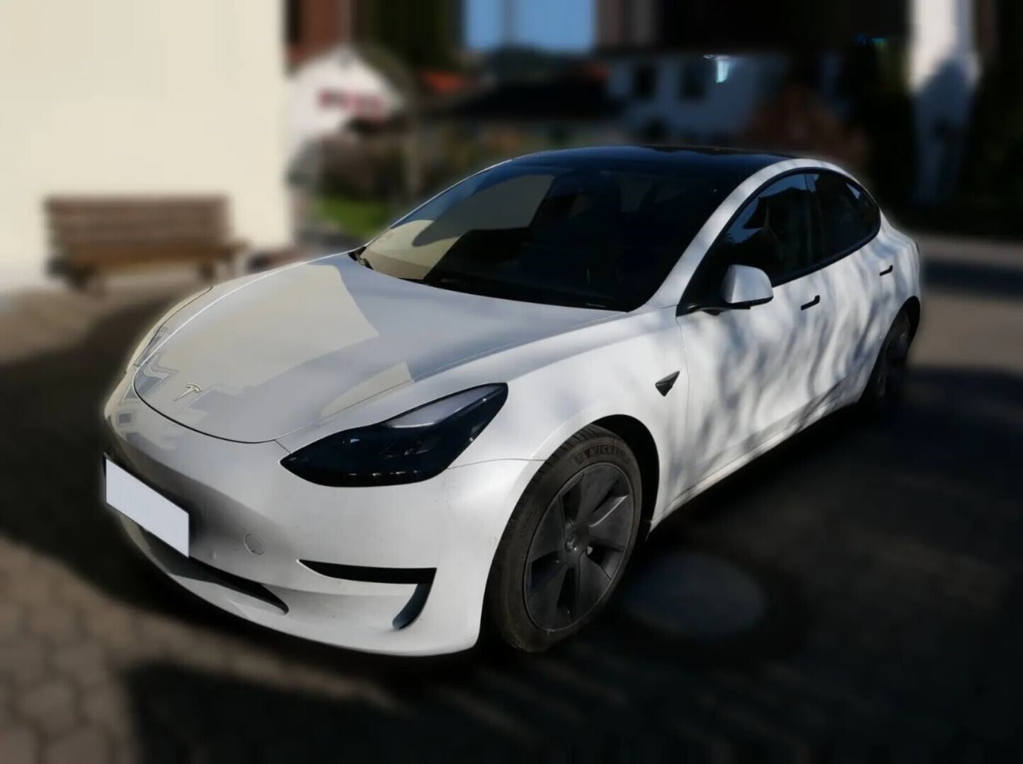 TESLA Model 3 2022