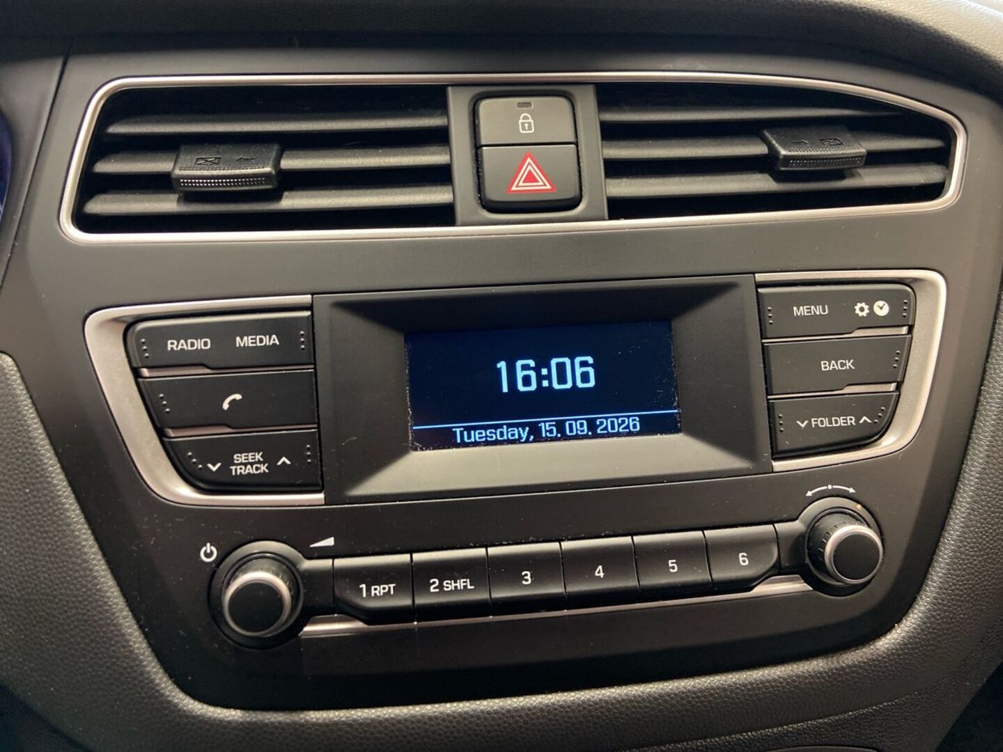 HYUNDAI i20 Hatchback 2020