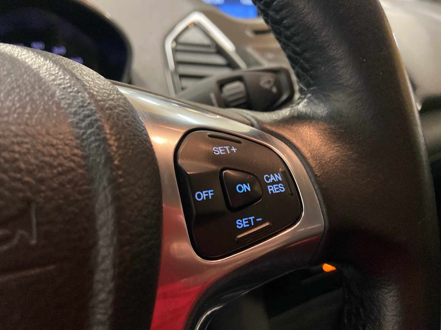 FORD Ecosport 2016
