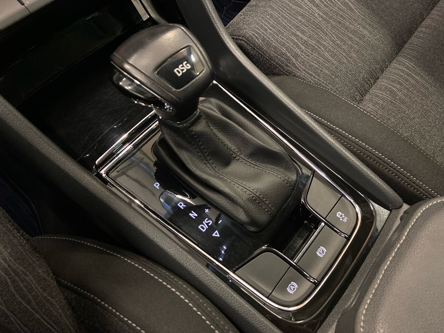 SKODA Karoq 2018
