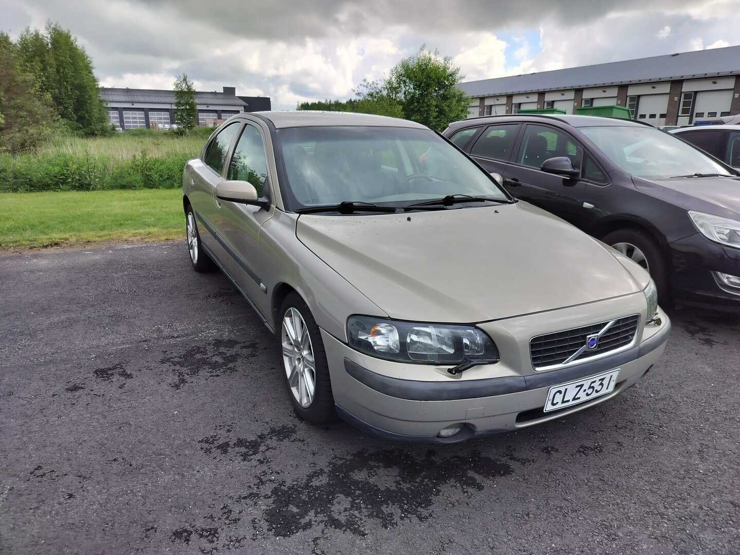 VOLVO S60 2003