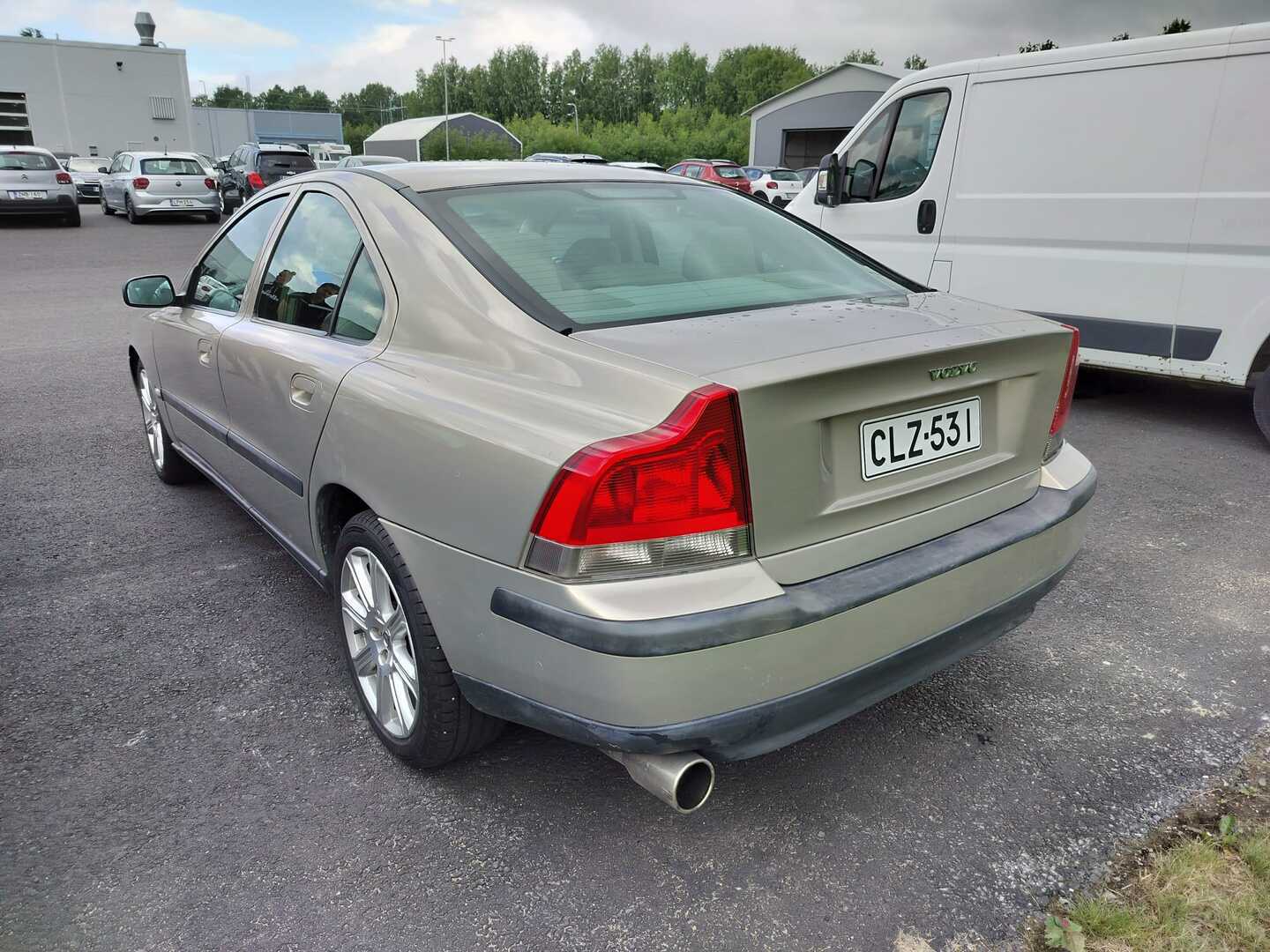 VOLVO S60 2003
