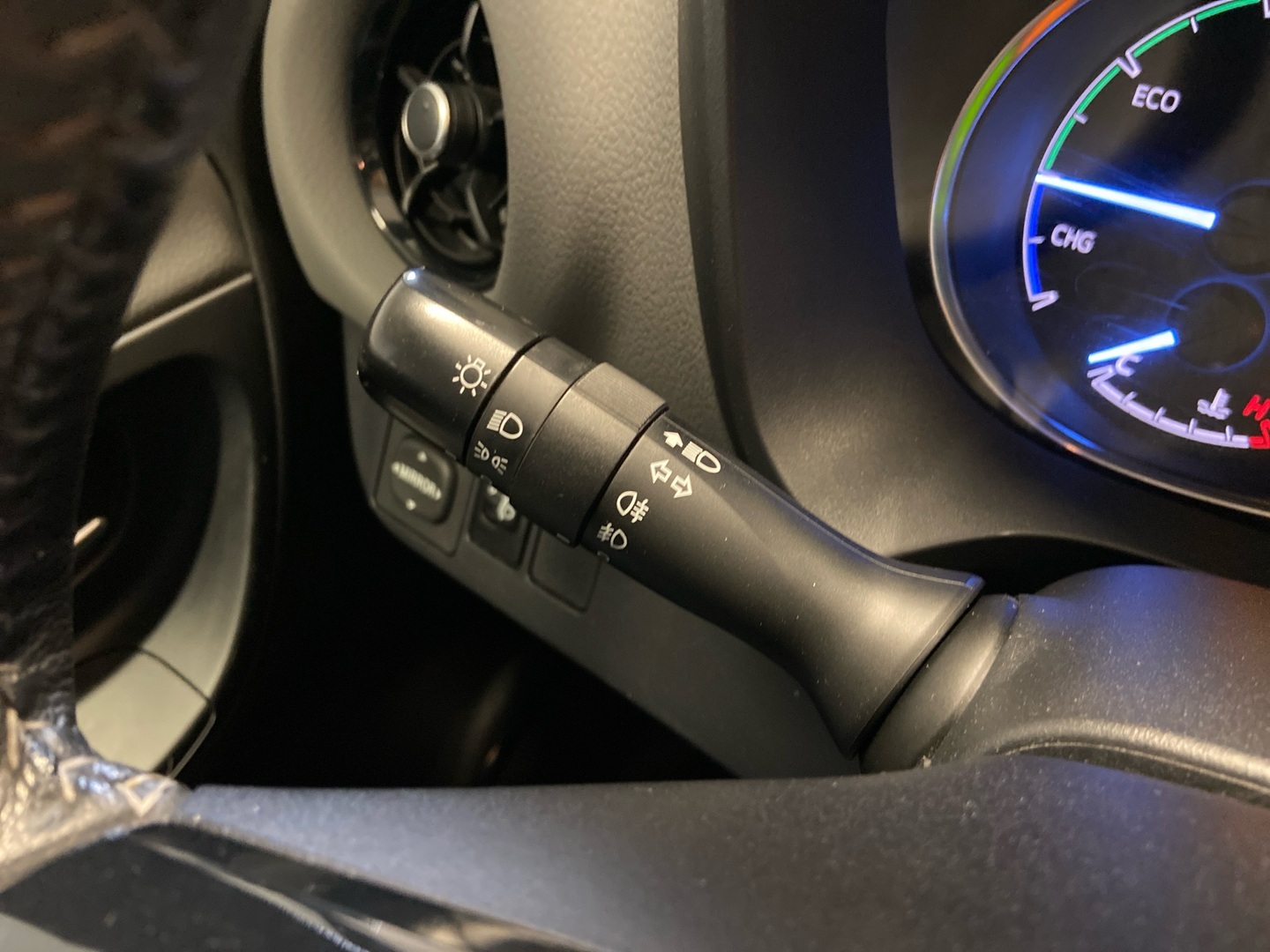 TOYOTA Yaris 2019