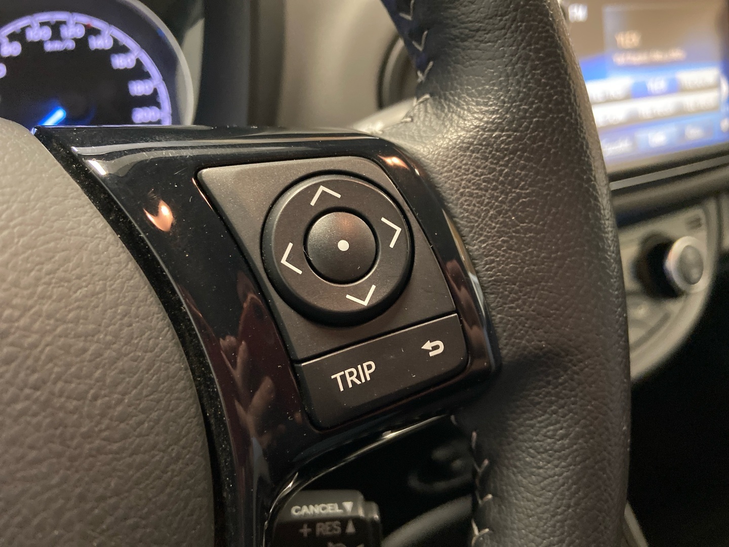 TOYOTA Yaris 2019