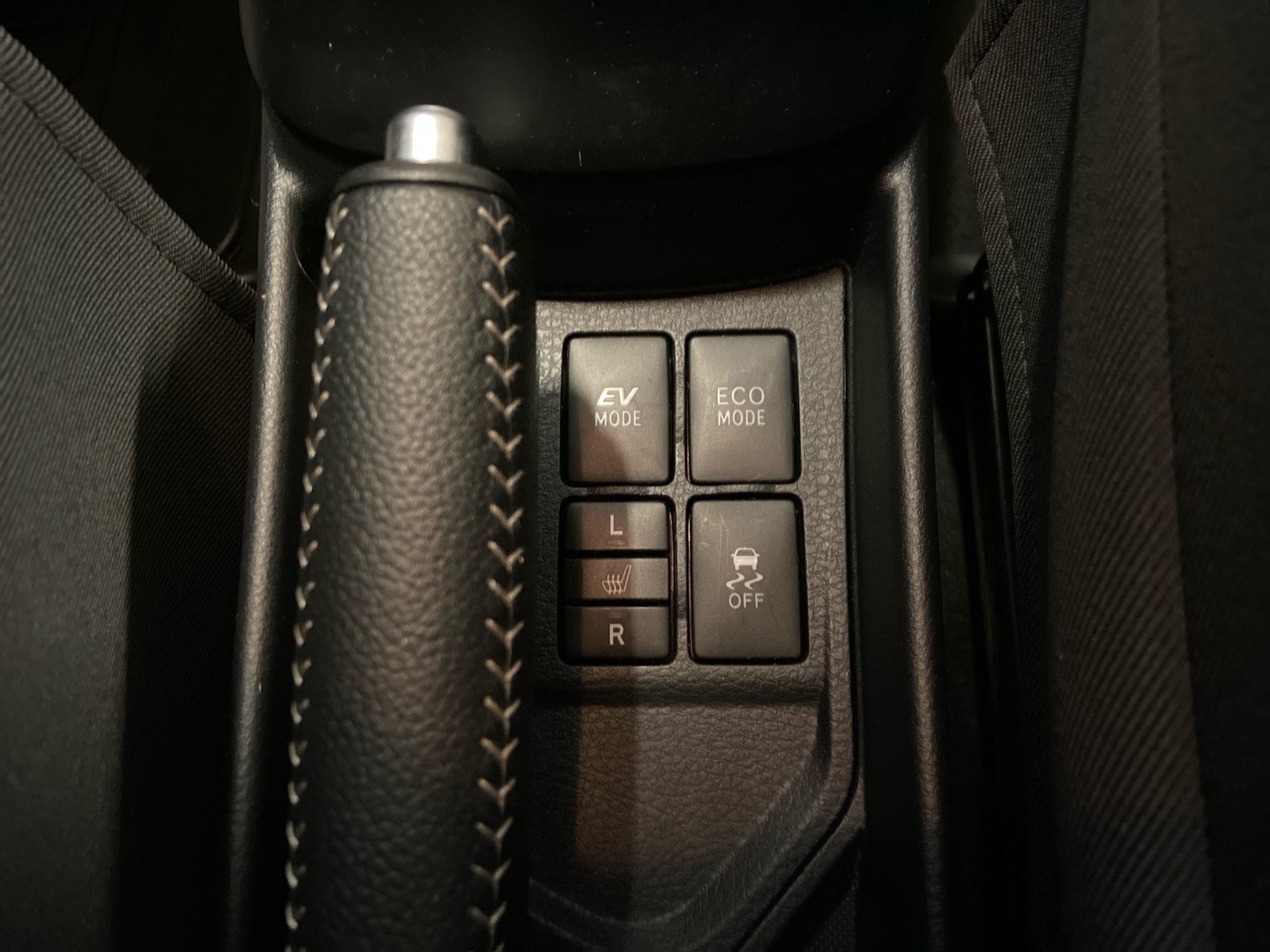 TOYOTA Yaris 2019