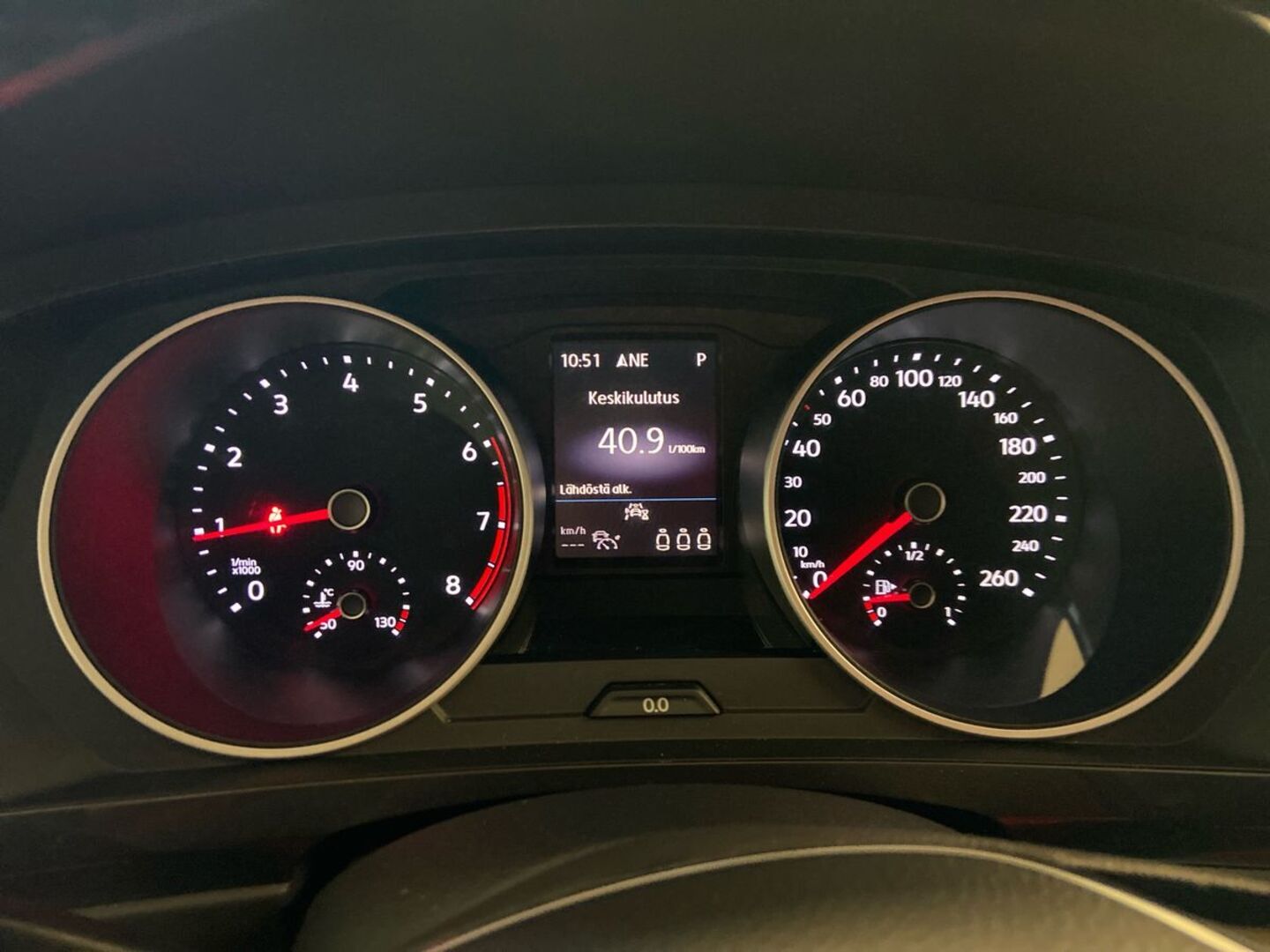 VOLKSWAGEN Tiguan 21