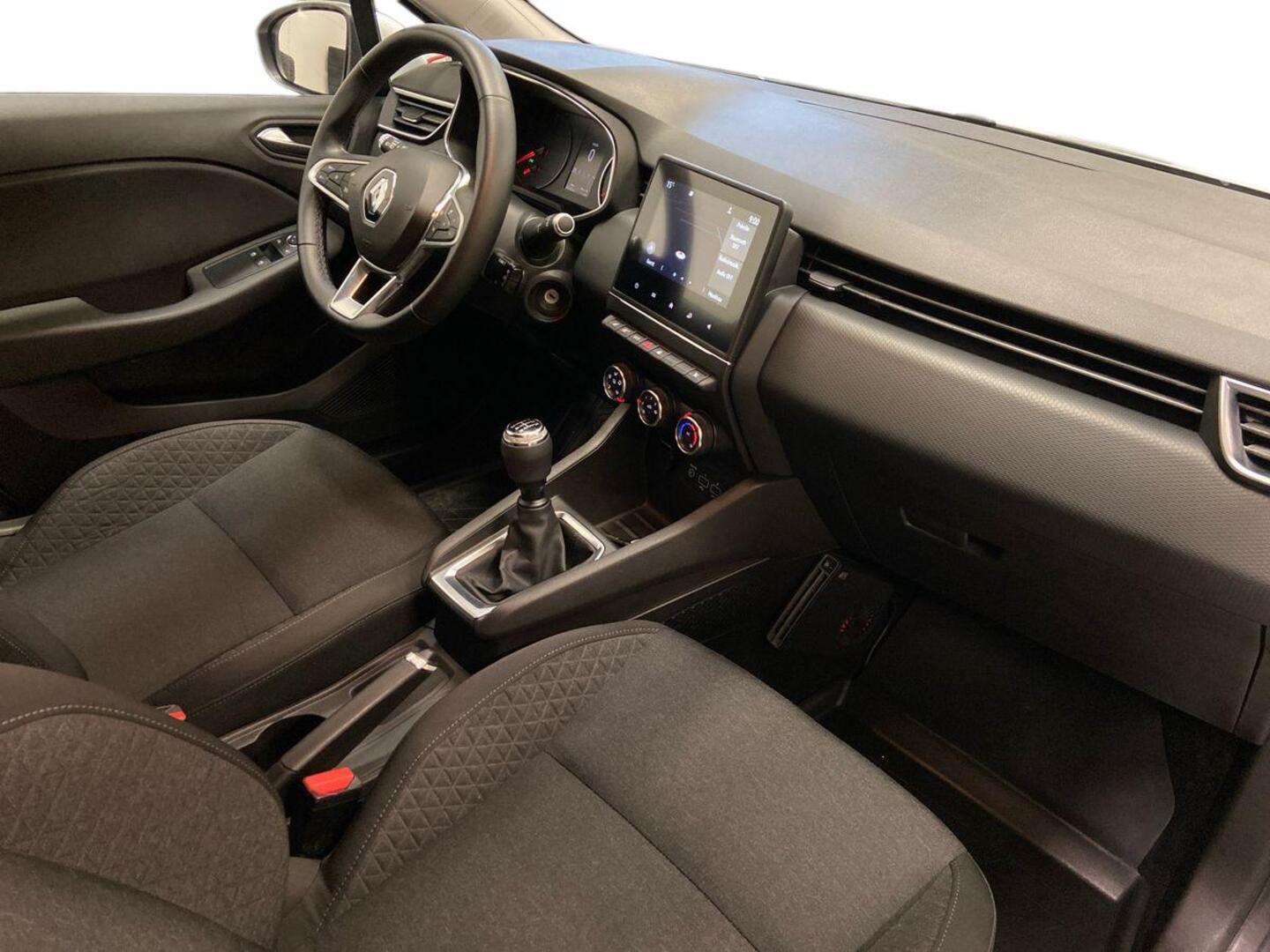 RENAULT Clio 9