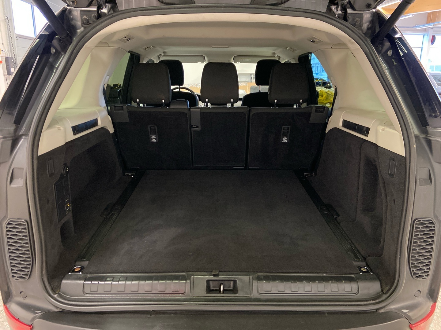 LAND ROVER Discovery 2017