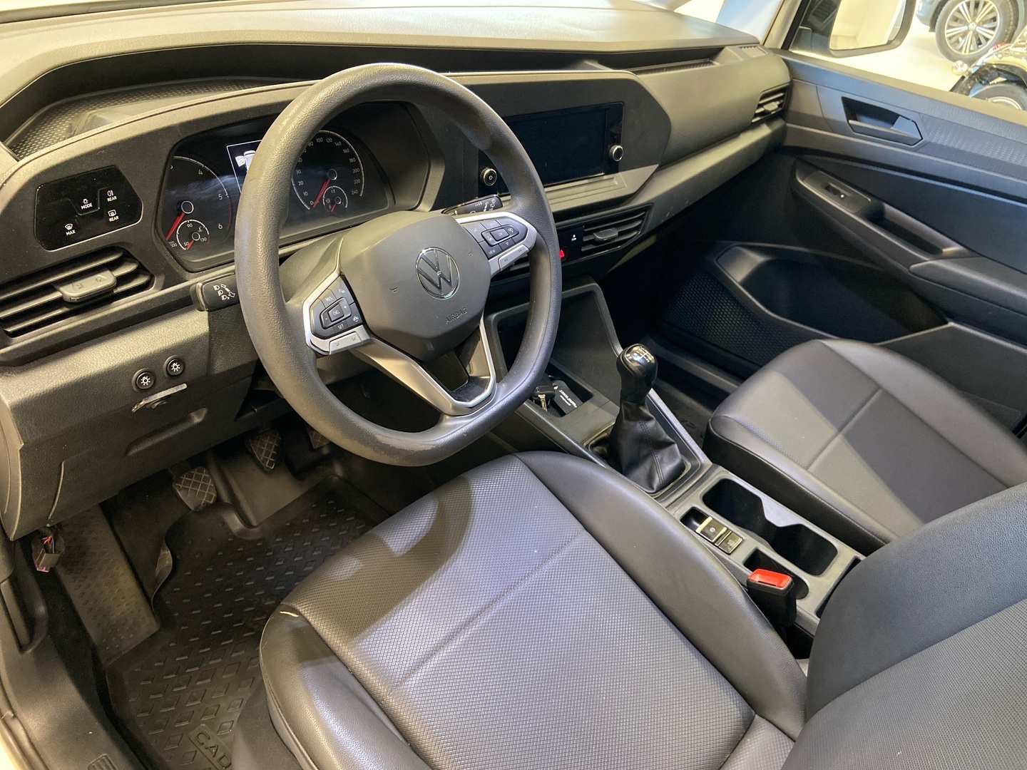 VOLKSWAGEN Caddy 2021