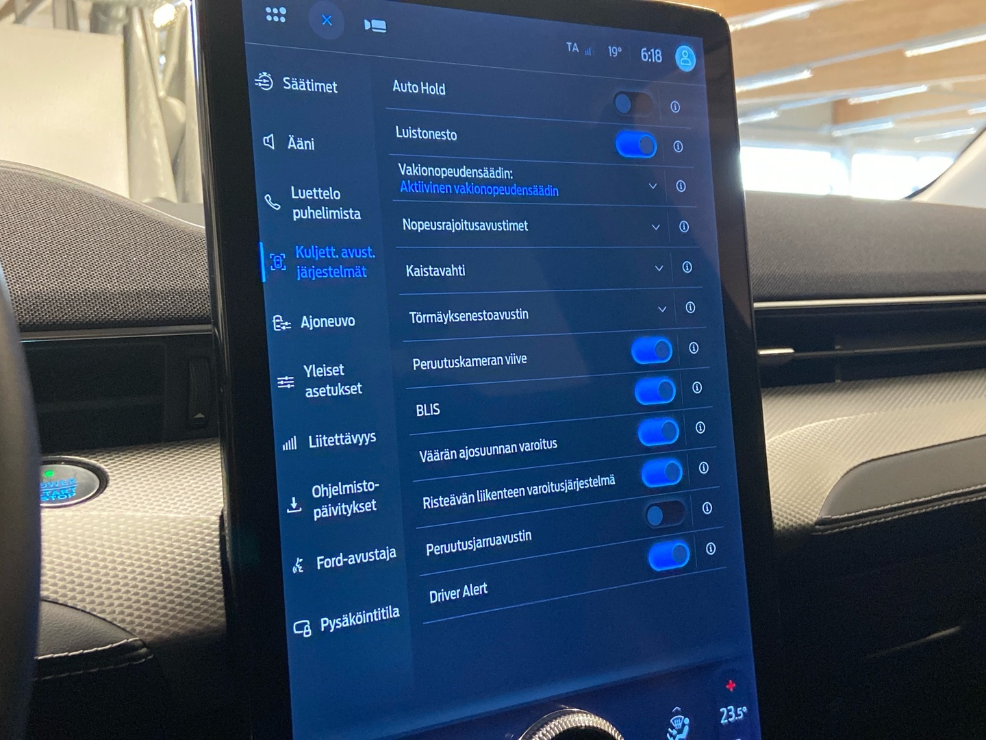 FORD MUSTANG MACH-E 2020