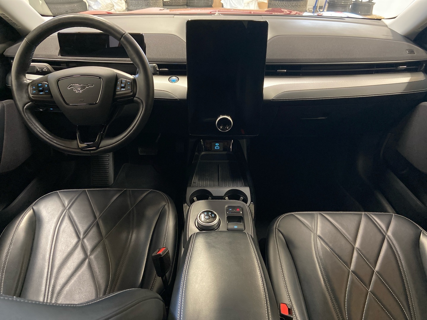 FORD MUSTANG MACH-E 2020