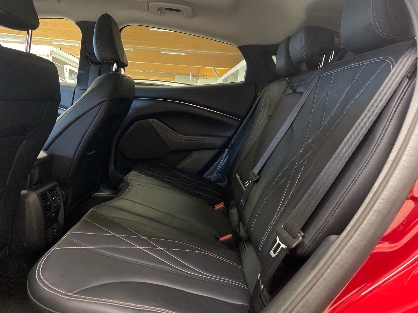 FORD MUSTANG MACH-E 2020