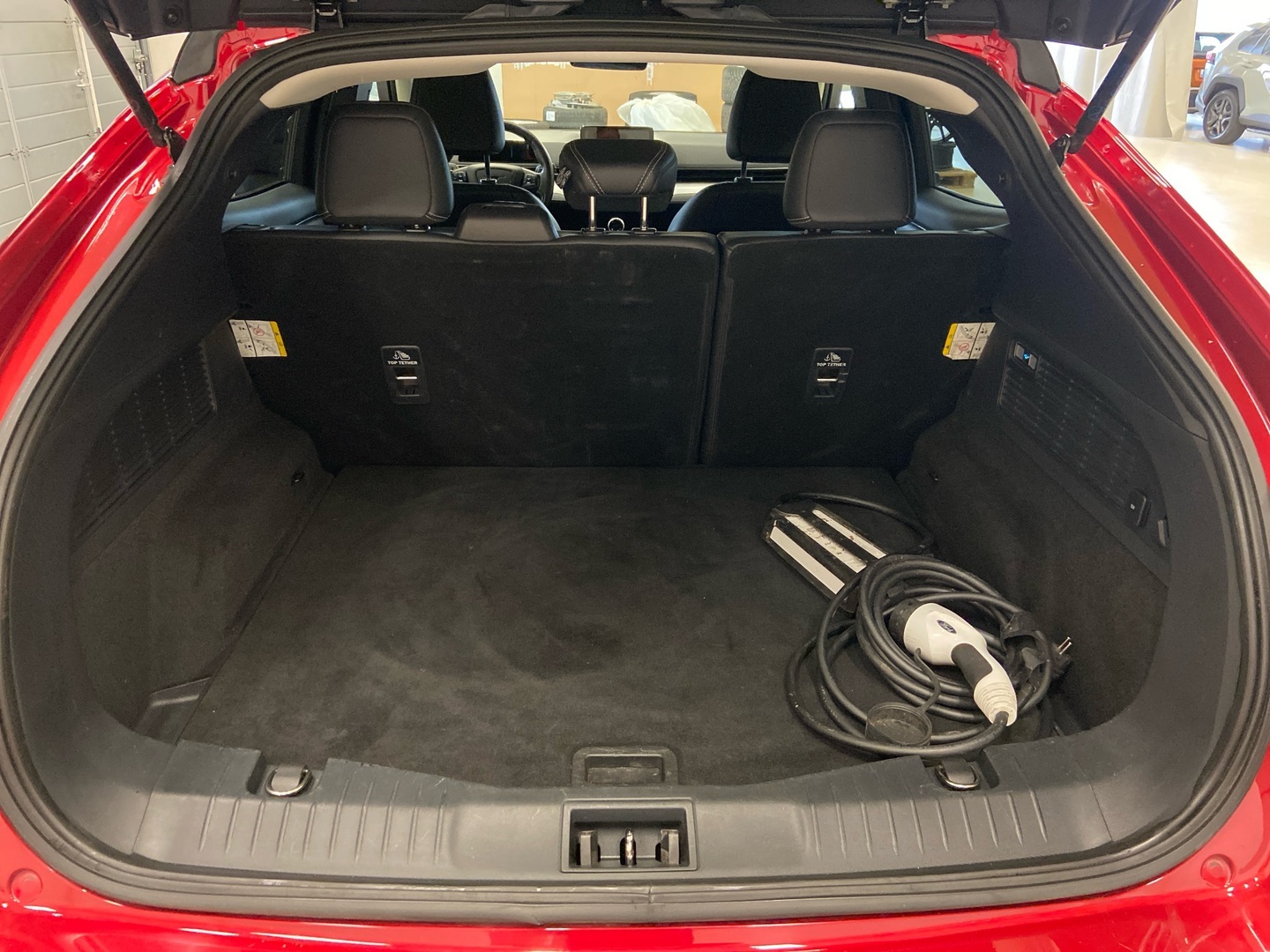 FORD MUSTANG MACH-E 2020