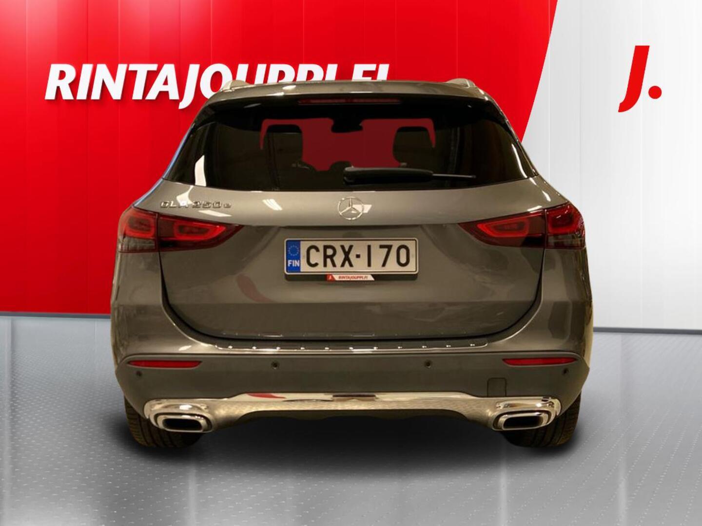 MERCEDES-BENZ GLA 2020