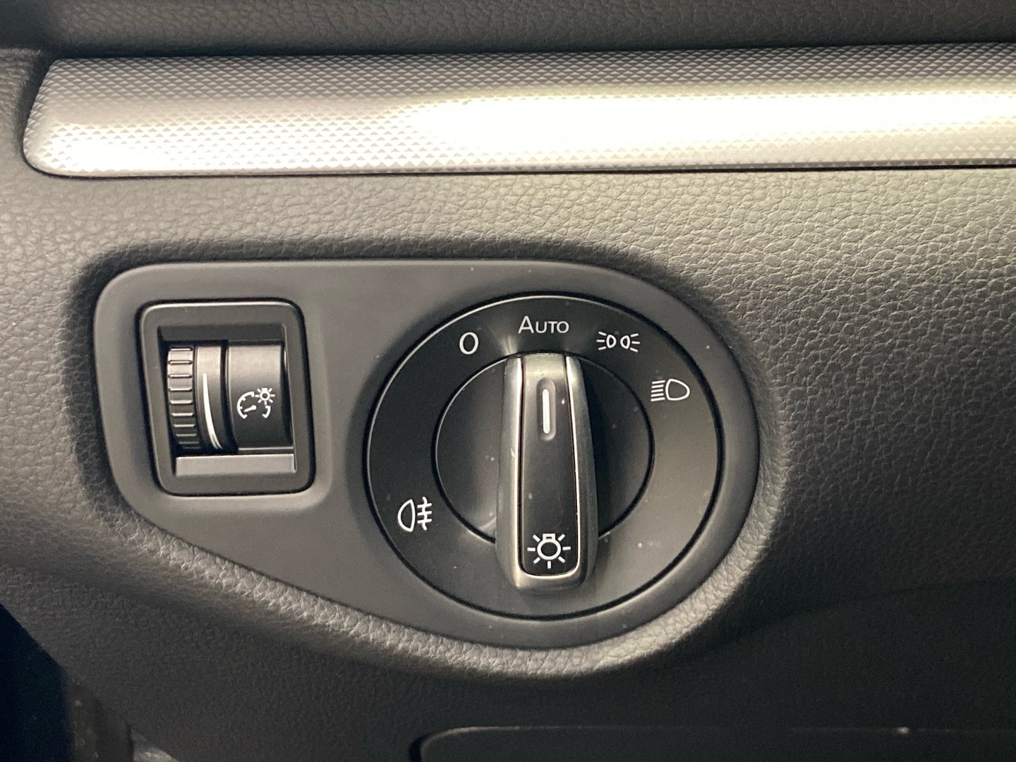 VOLKSWAGEN Sharan 2014