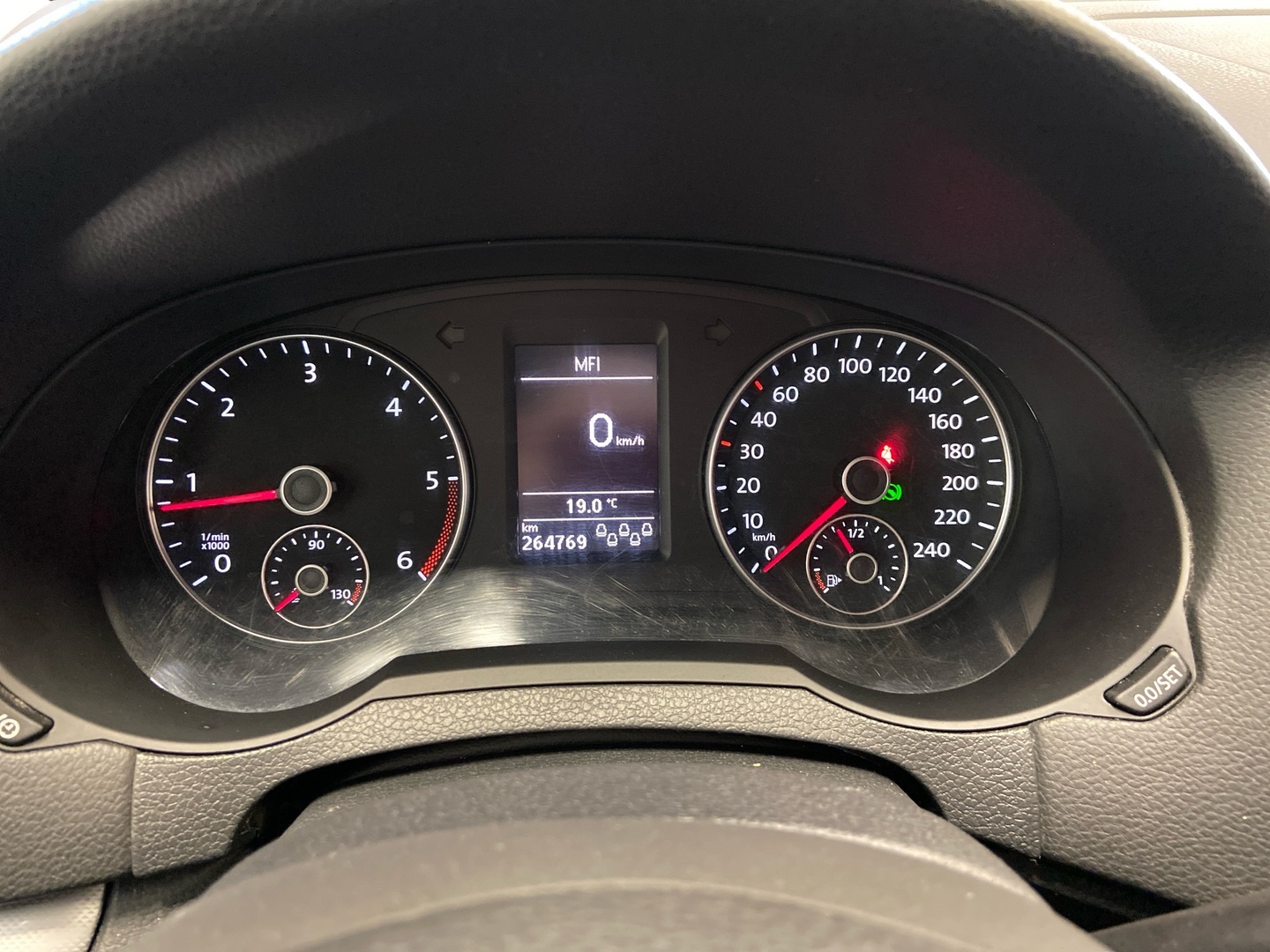 VOLKSWAGEN Sharan 2014