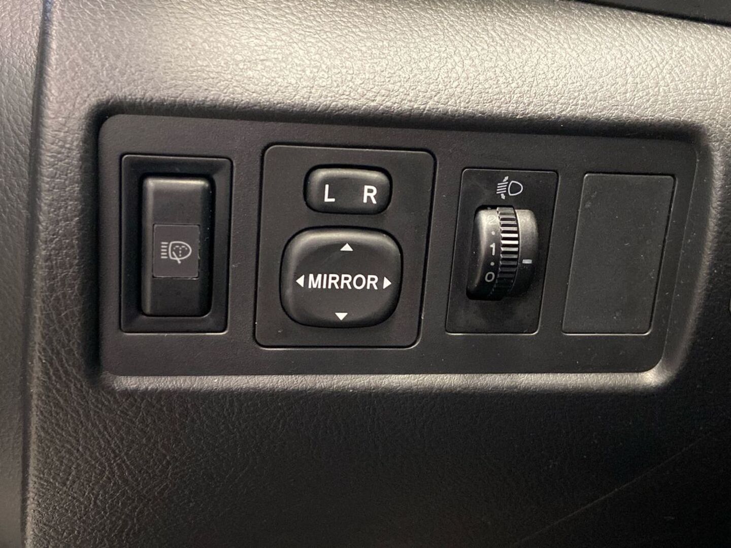TOYOTA Corolla Verso 2008