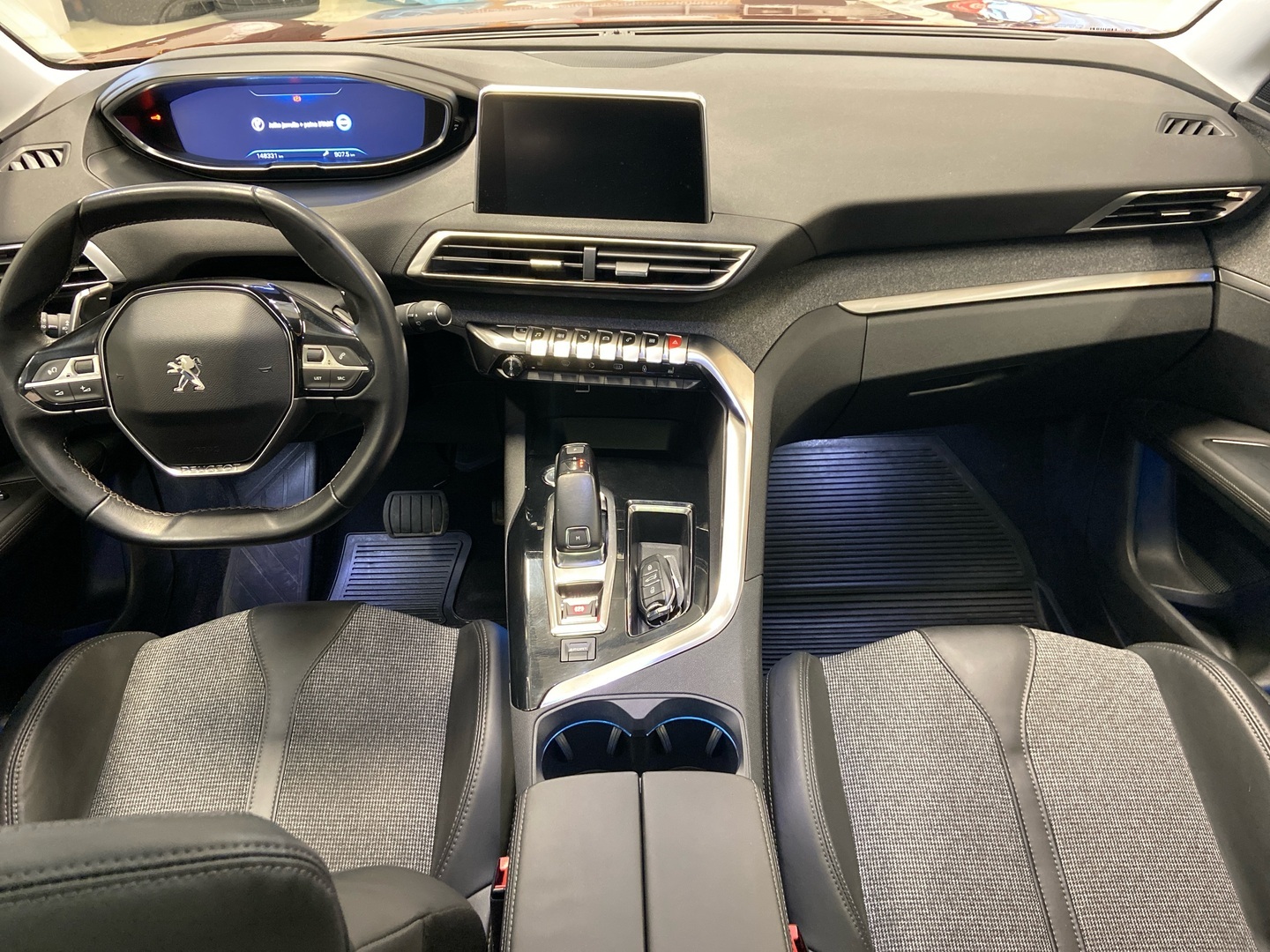 PEUGEOT 3008 2016